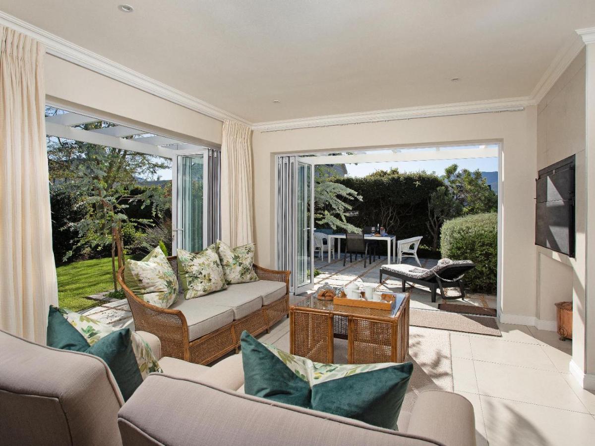 Kingswood Close view 2