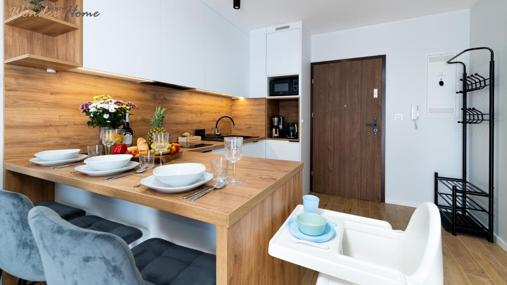 Wonder Home - Apartamenty Hillside tuż przy stoku, sklep, plac zabaw i zewnętrzna siłownia na terenie kompleksu