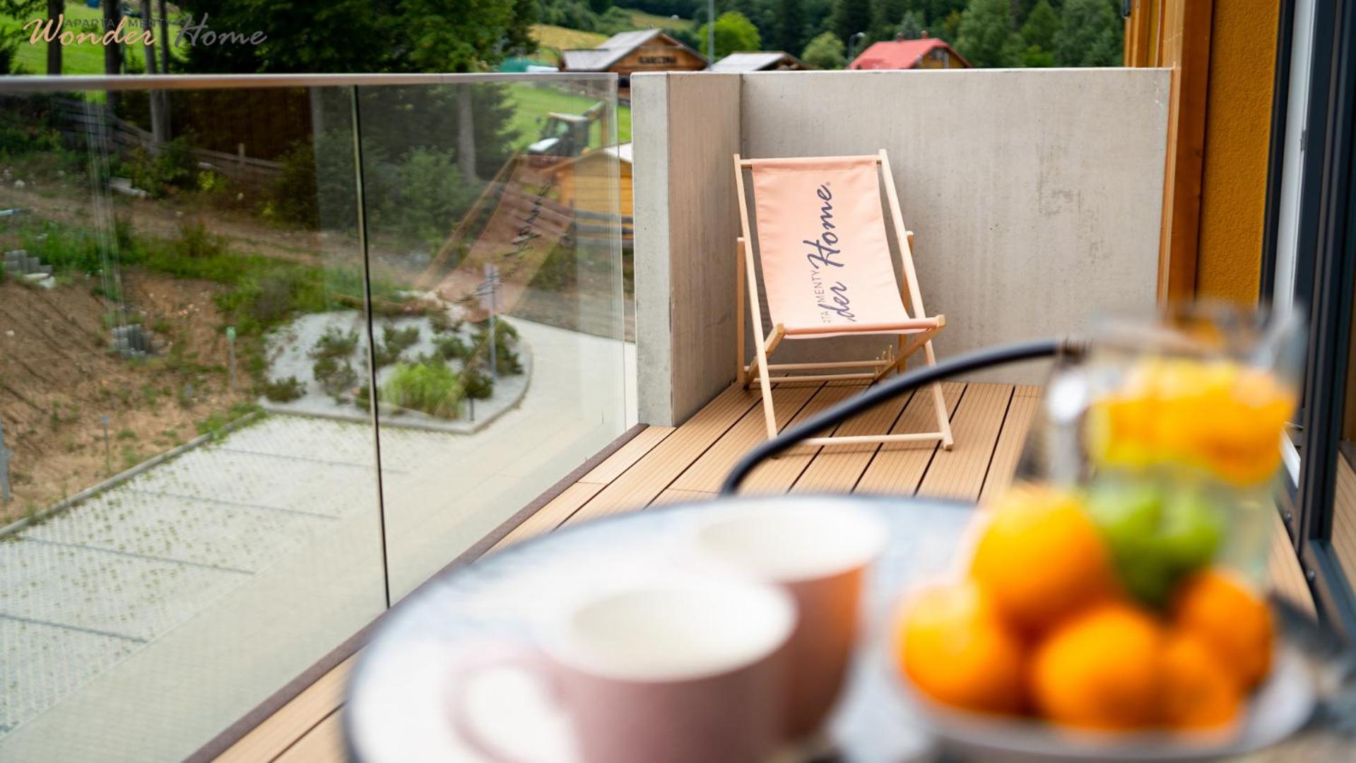 Wonder Home - Apartamenty Hillside tuż przy stoku, sklep, plac zabaw i zewnętrzna siłownia na terenie kompleksu