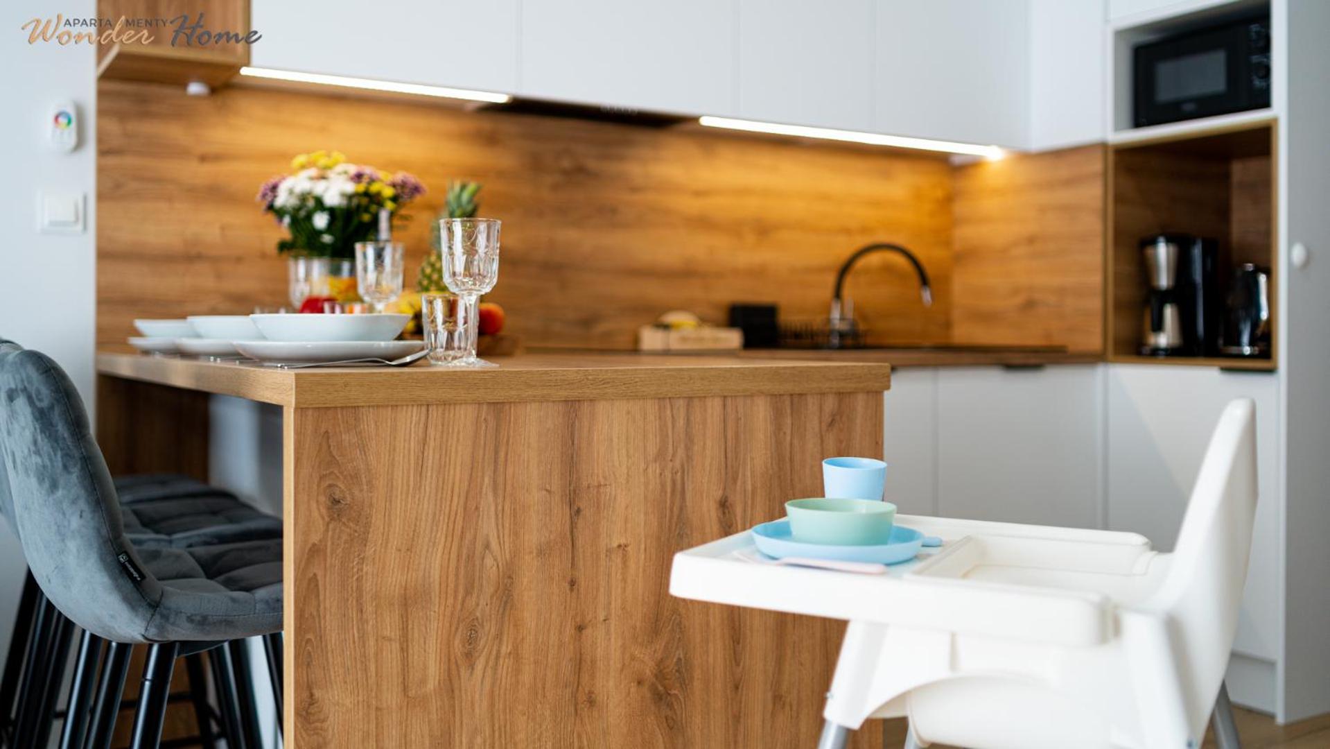 Wonder Home - Apartamenty Hillside tuż przy stoku, sklep, plac zabaw i zewnętrzna siłownia na terenie kompleksu