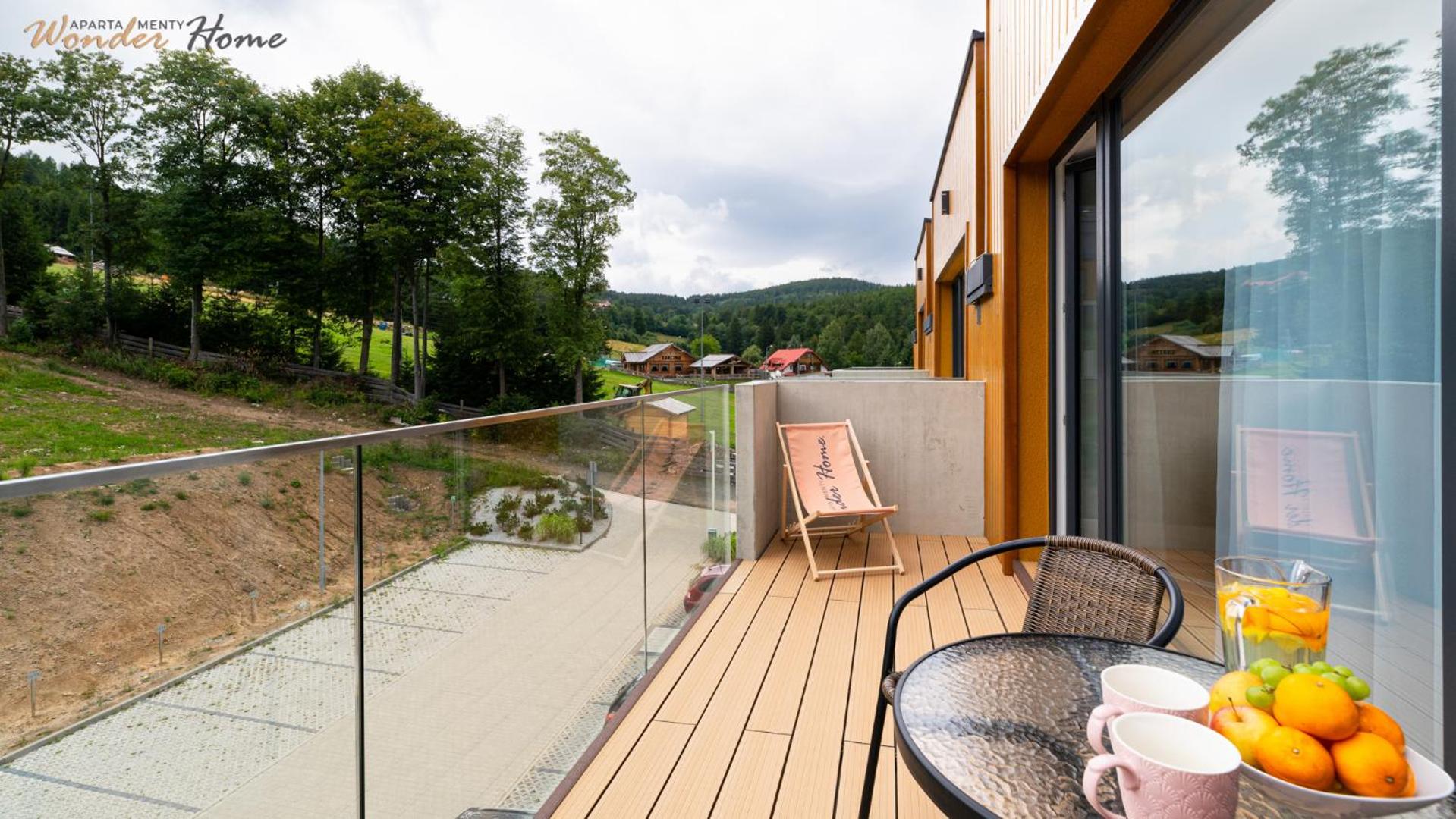 Wonder Home - Apartamenty Hillside tuż przy stoku, sklep, plac zabaw i zewnętrzna siłownia na terenie kompleksu