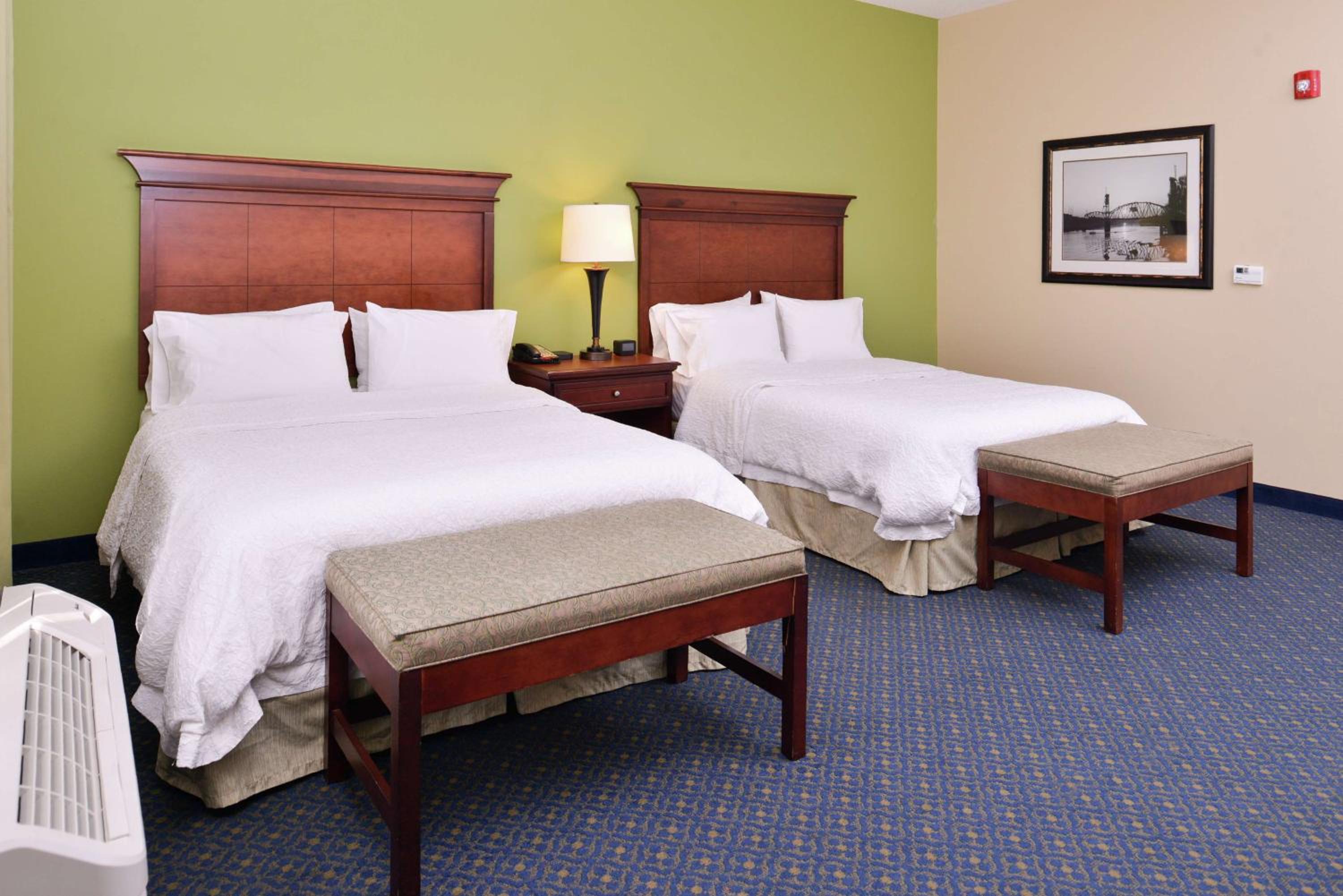 Hampton Inn Jackson-College Avenue