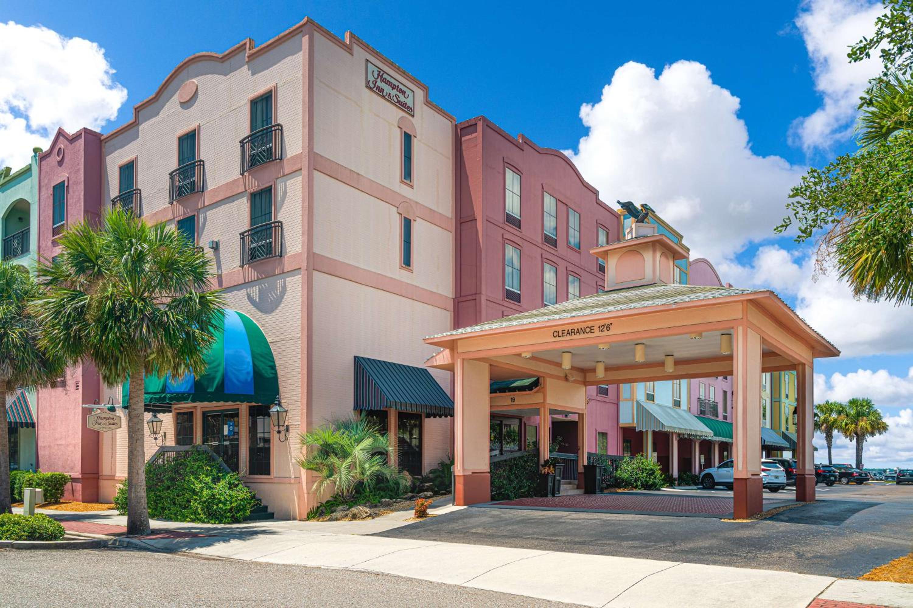 Kingsland Vacations - Hampton Inn  Suites Amelia Island-Historic Harbor Front - Property Image 1