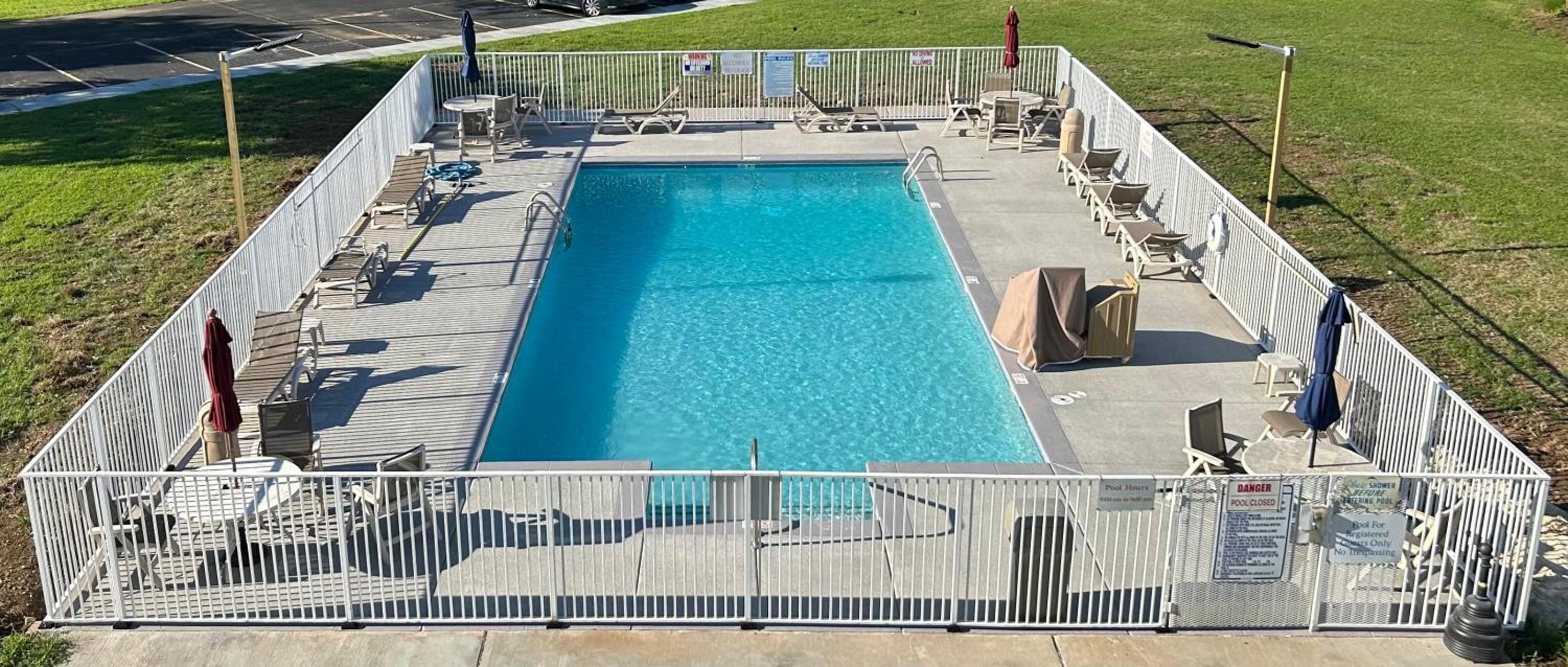 Motel 6-Greensboro, NC - Airport