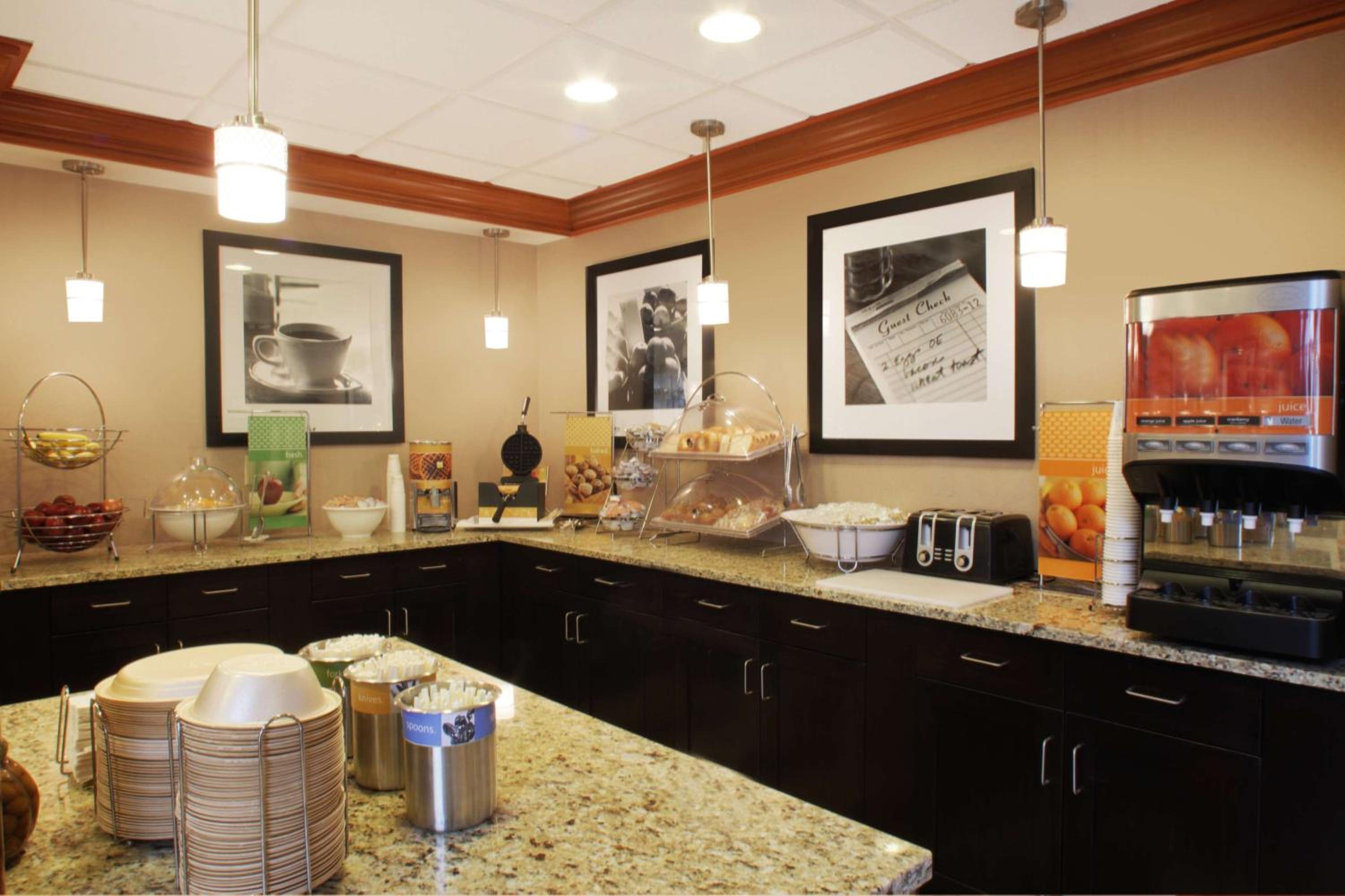 West Palm Beach Vacations - Hampton Inn  Suites Port St. Lucie - Property Image 16