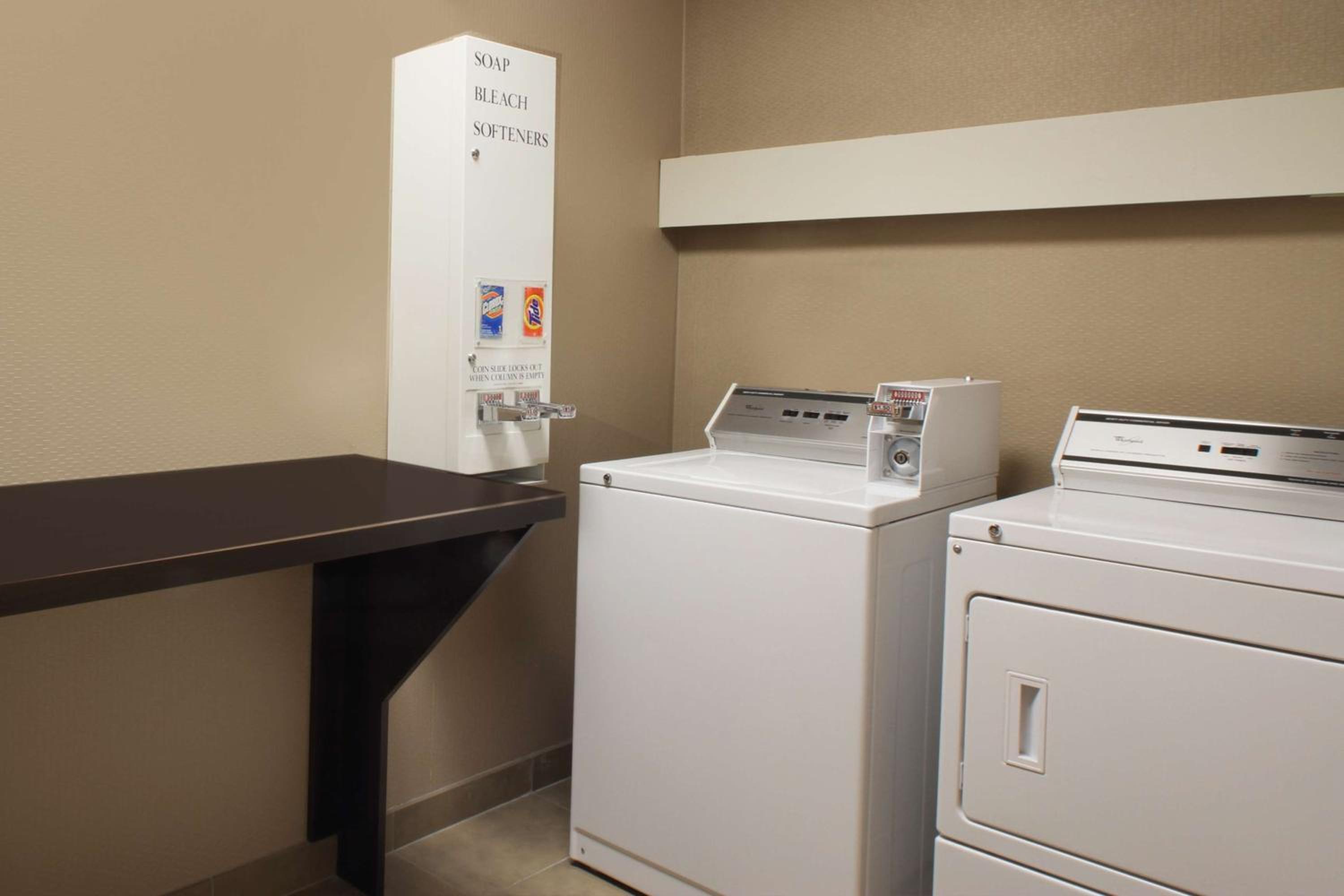 West Palm Beach Vacations - Hampton Inn  Suites Port St. Lucie - Property Image 2