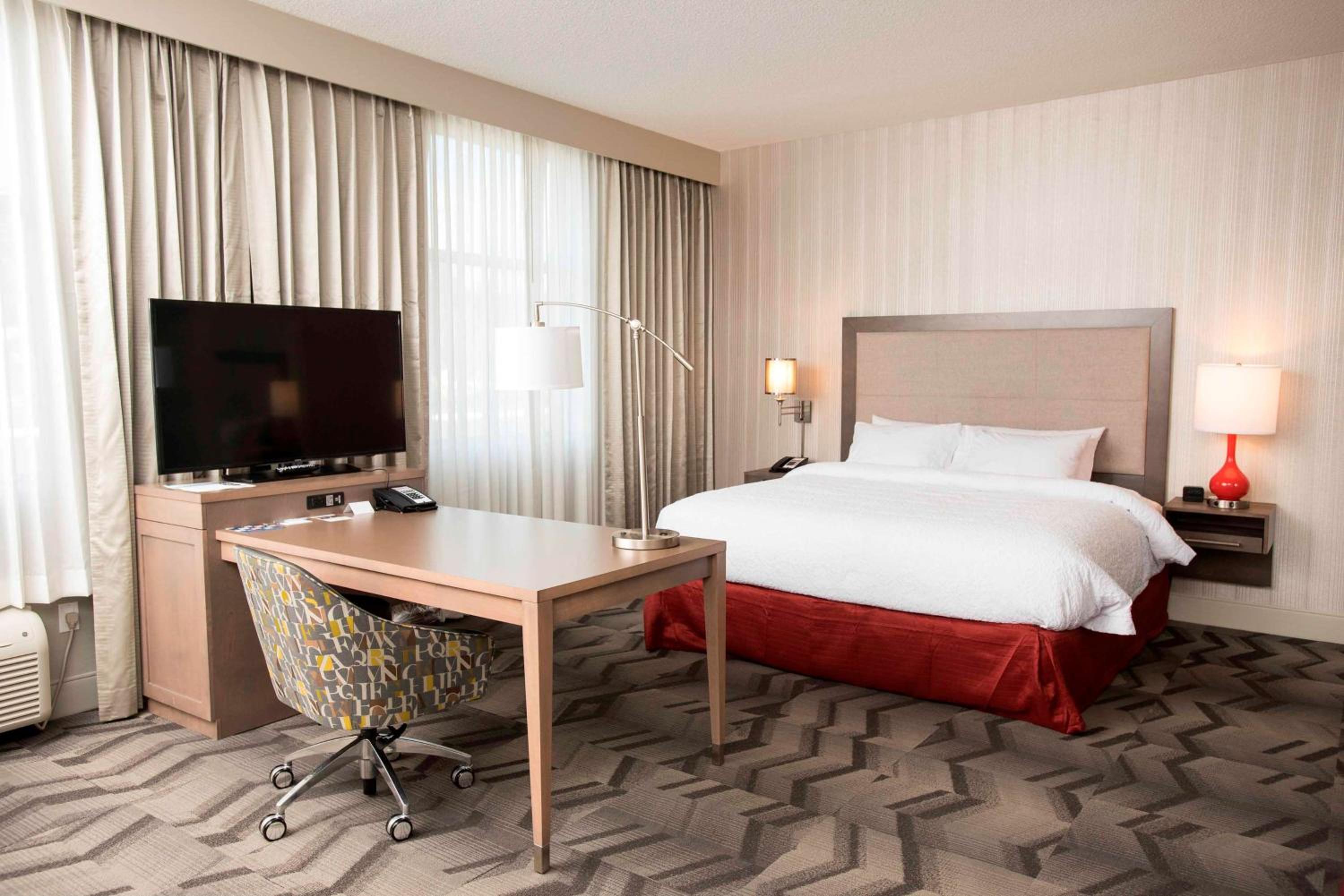 Thunder Bay Vacations - Hampton Inn Suites by Hilton Thunder Bay - Property Image 7