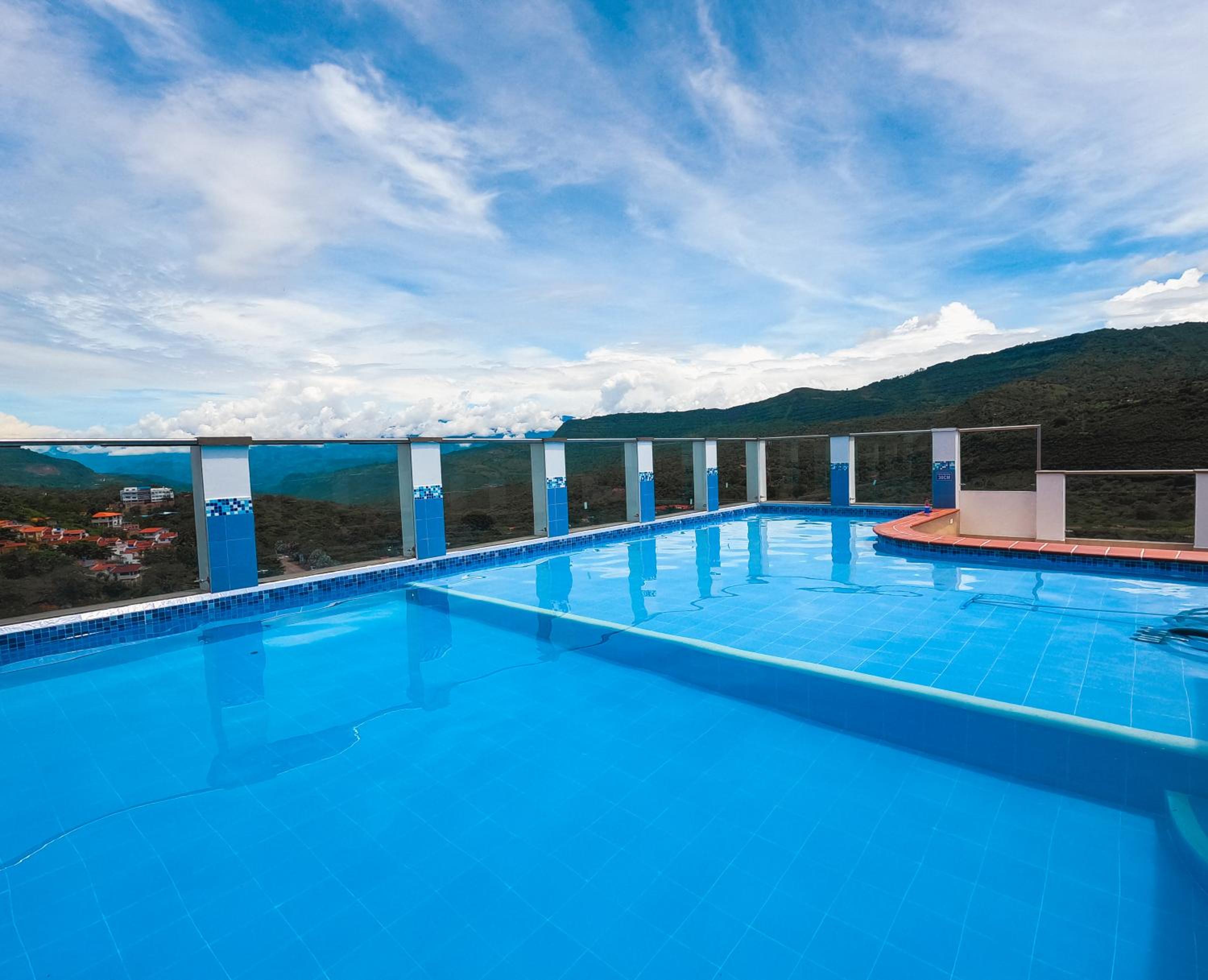 Hotel Quedate Apartahotel San Gil Plaza - Image 1