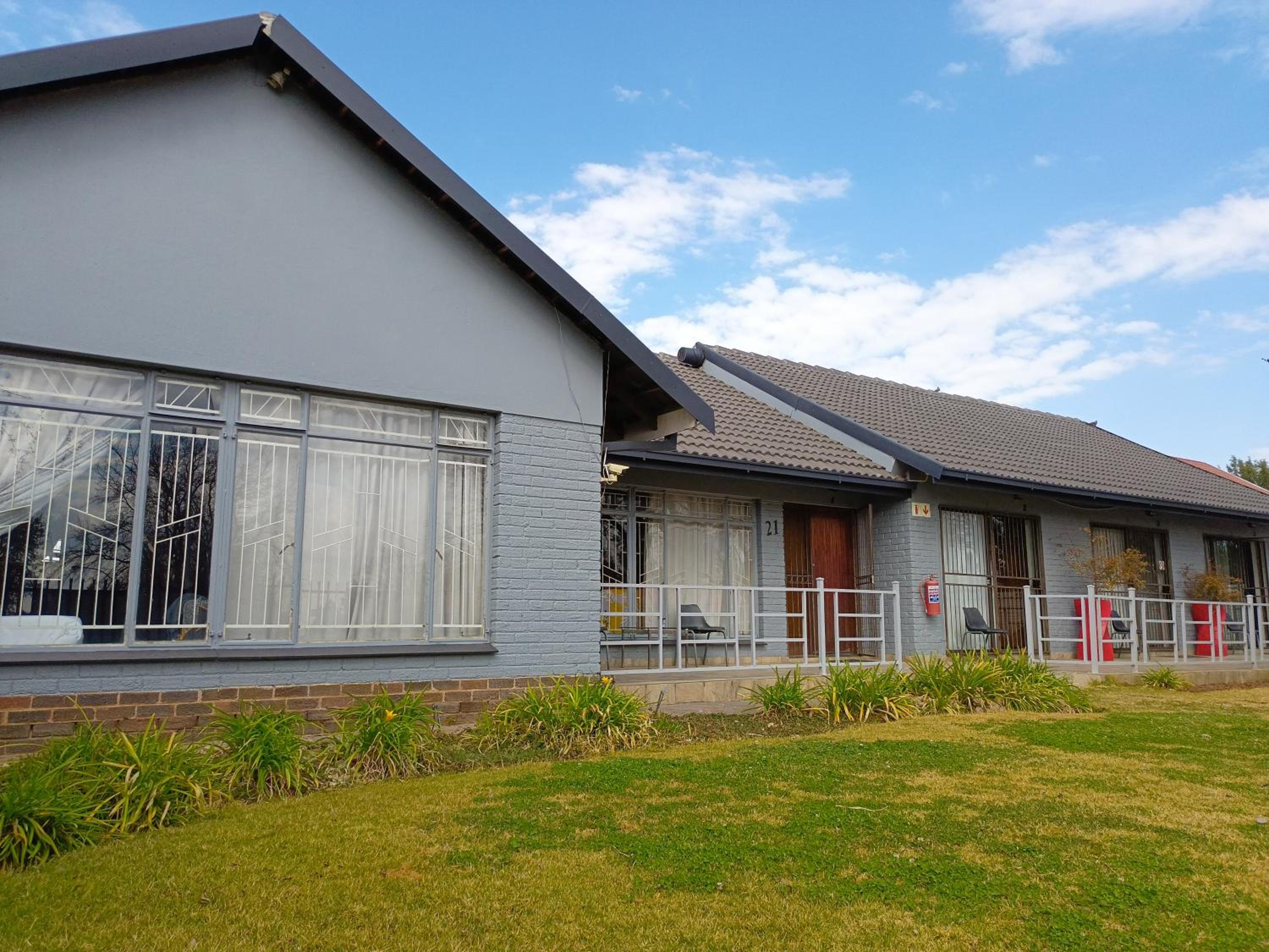 21 On Coetzee Guest House