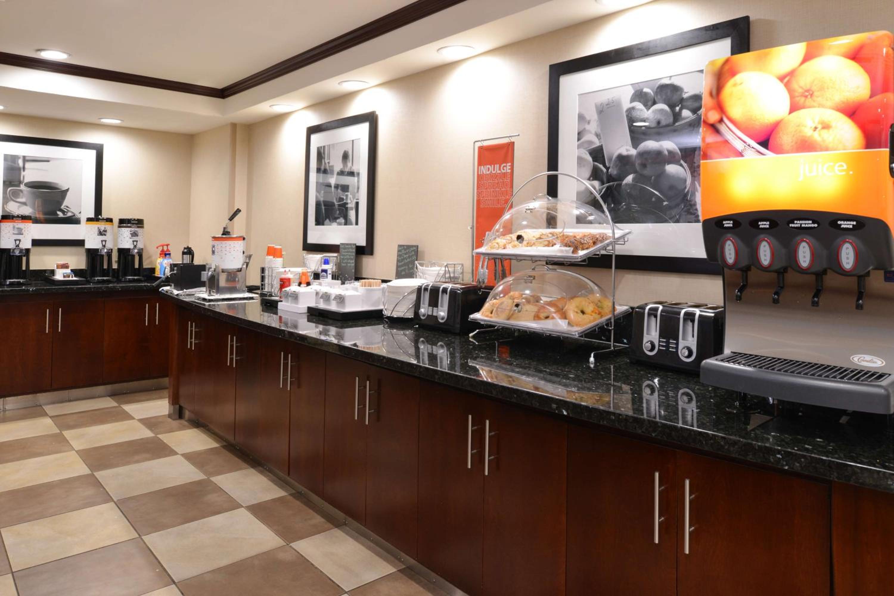 Alpine Vacations - Hampton Inn Alpine - Property Image 6