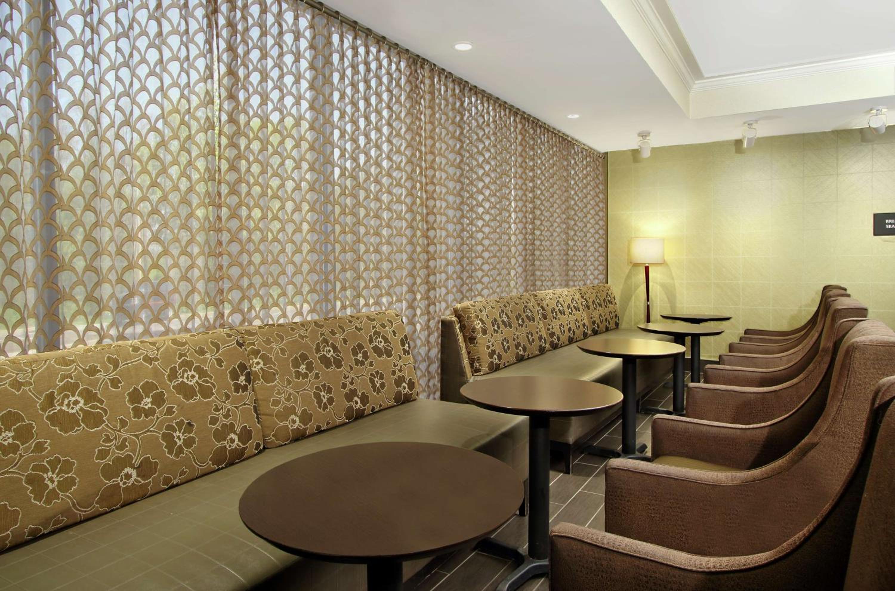 Hampton Inn Philadelphia-Great Valley - Property Image 10