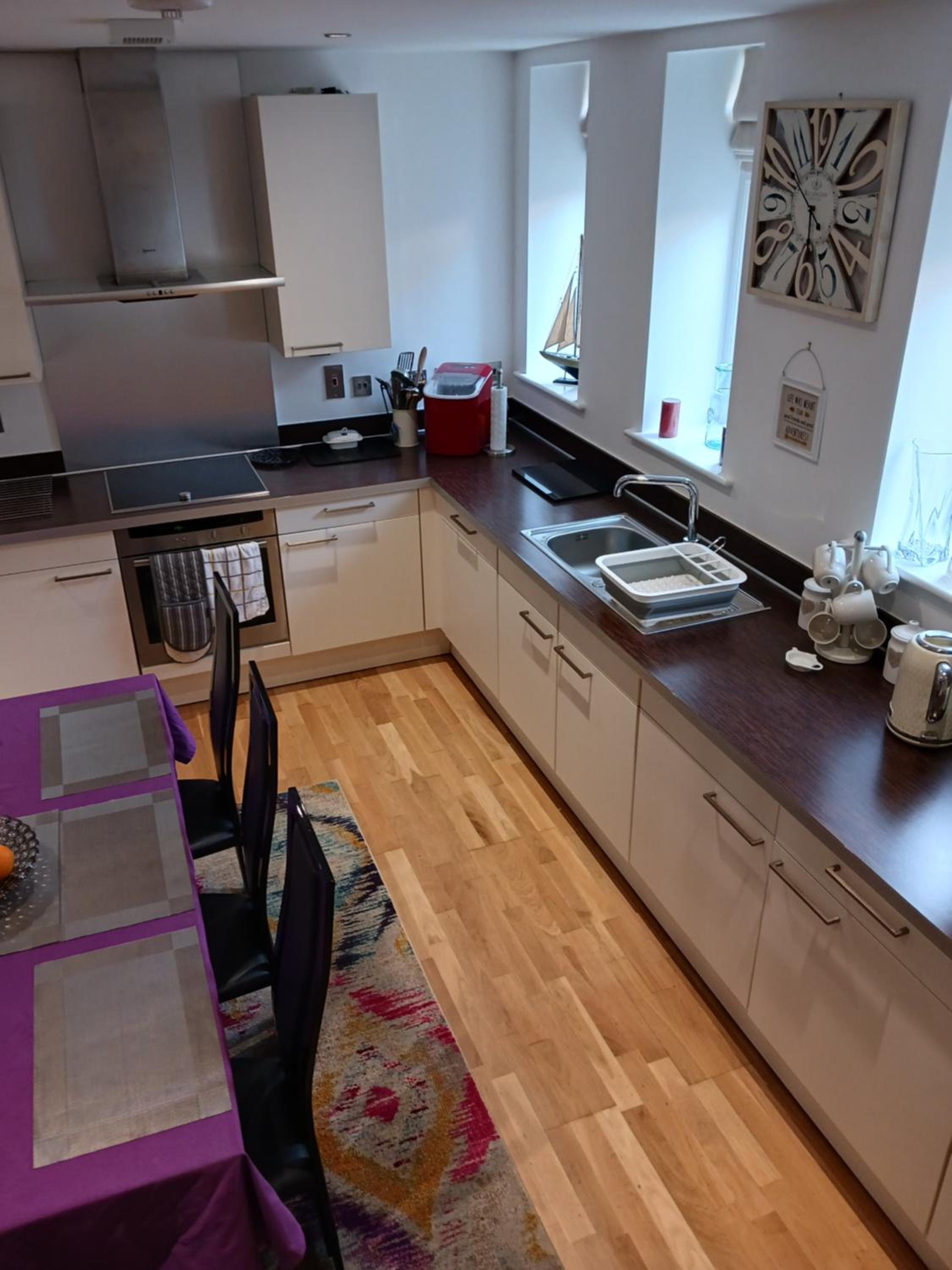 BODLONDEB CASTLE BED & BREAKFAST { CENTRAL LLANDUDNO}