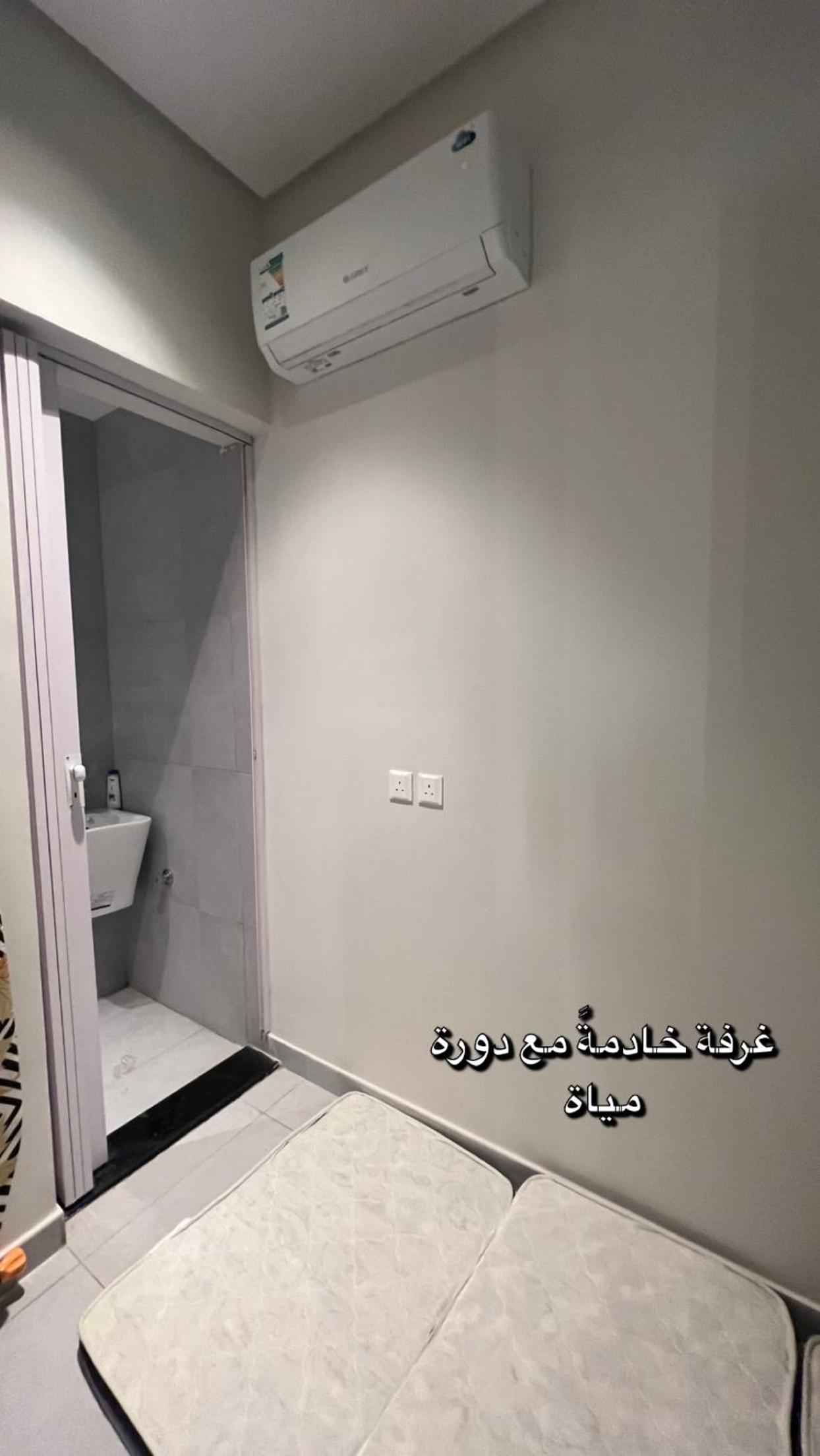 luxury 3BR Condo Near the Boulevard