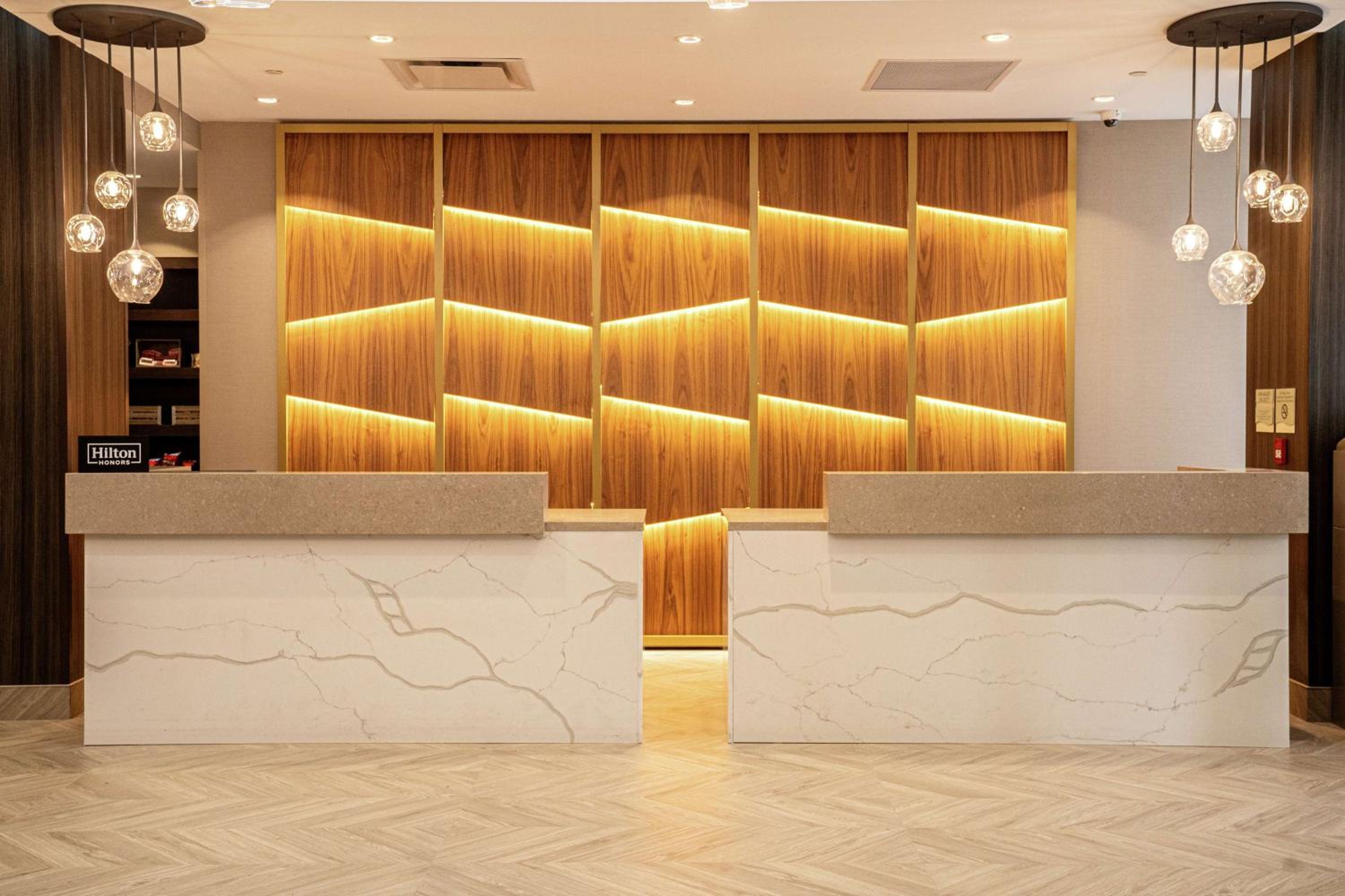 Kitchener Vacations - DoubleTree by Hilton Kitchener - Property Image 34