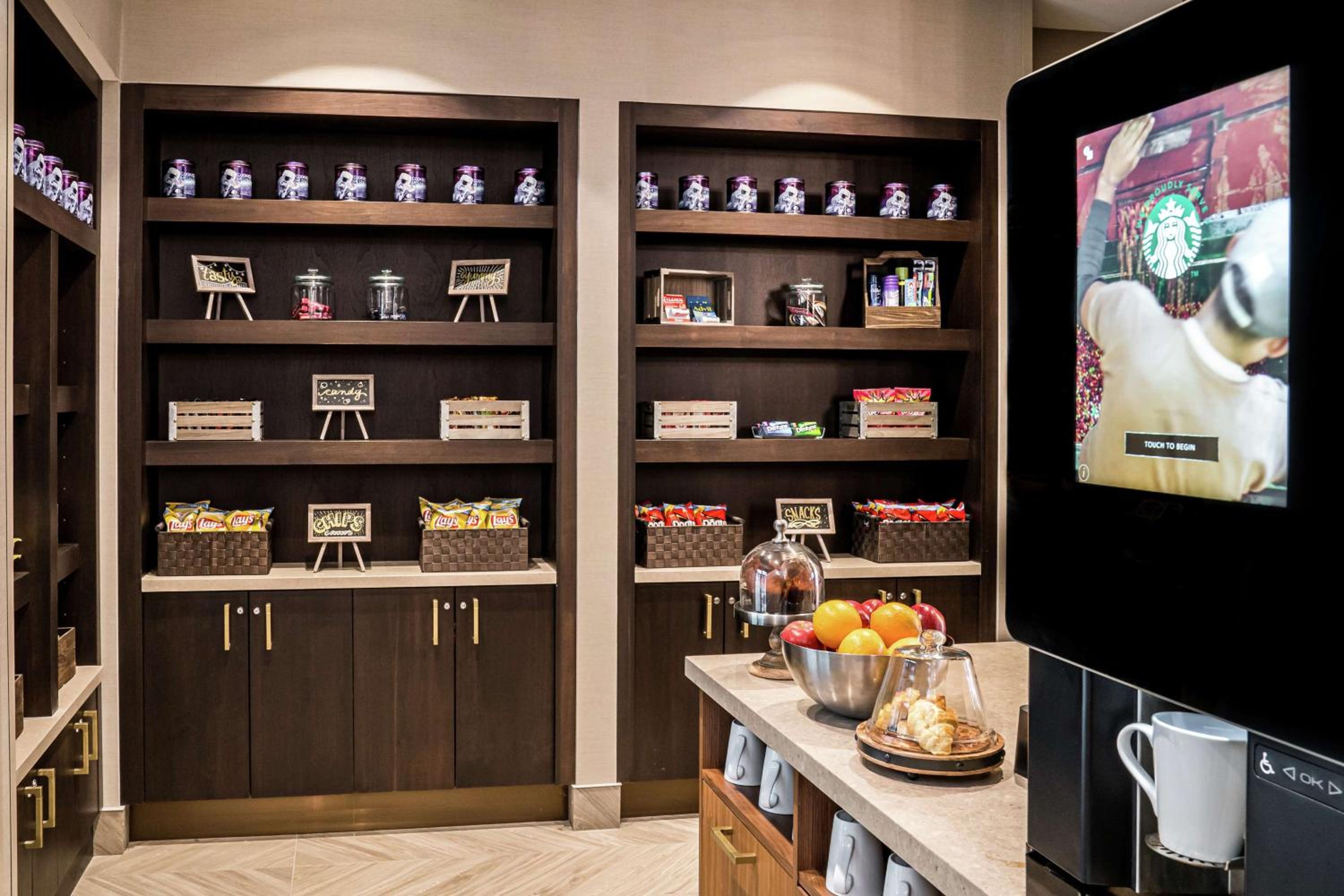 Kitchener Vacations - DoubleTree by Hilton Kitchener - Property Image 38