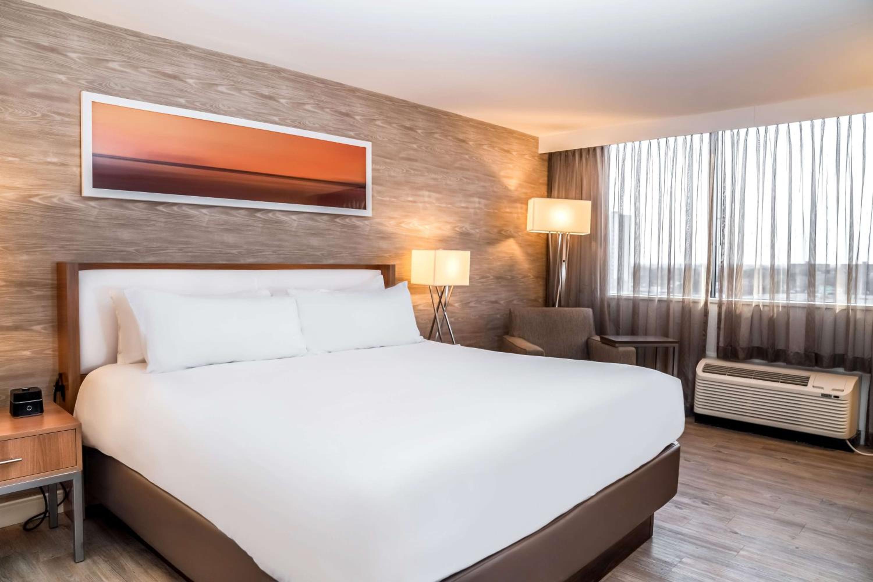 Kitchener Vacations - DoubleTree by Hilton Kitchener - Property Image 16