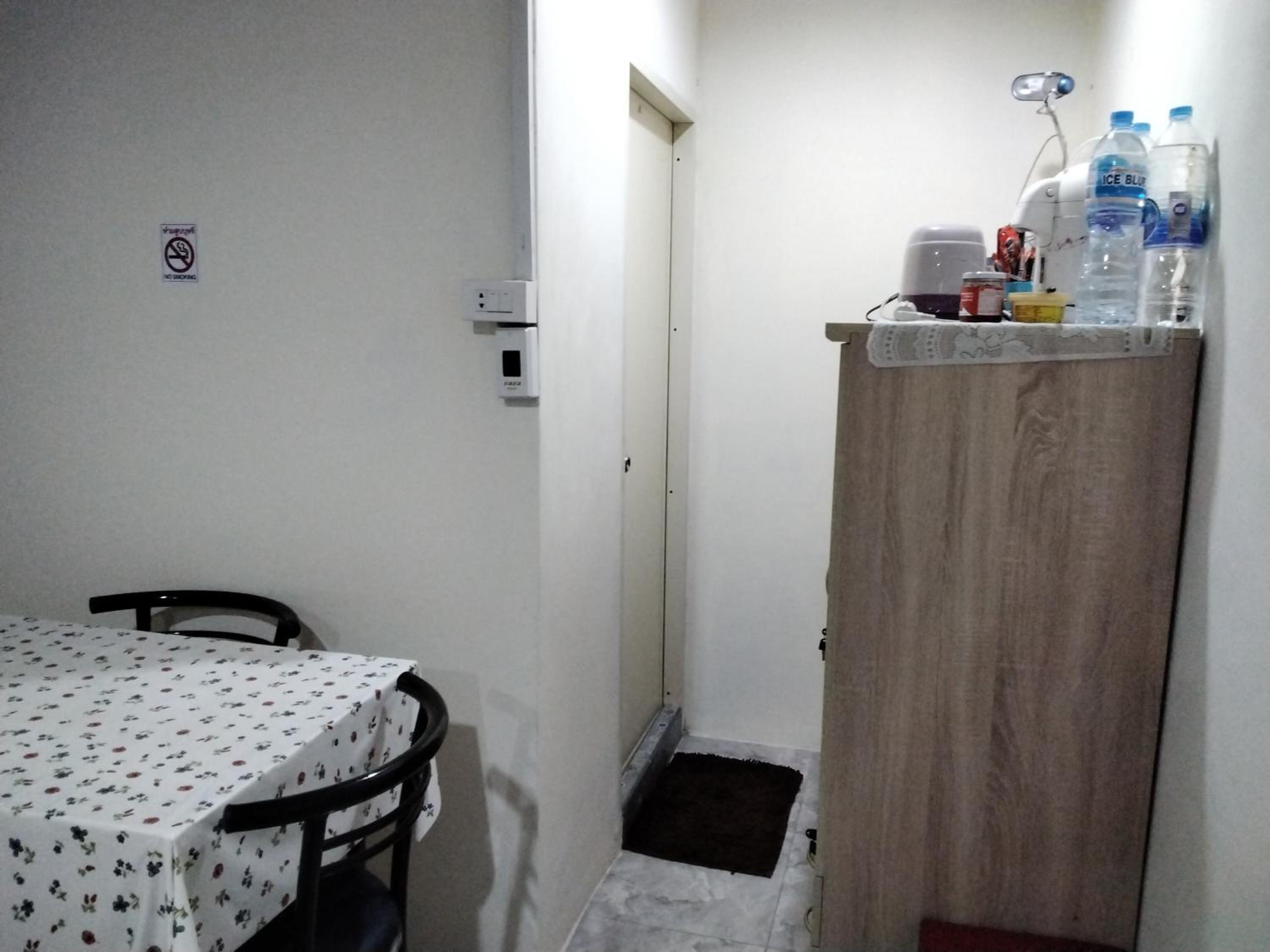 Danee Hostel