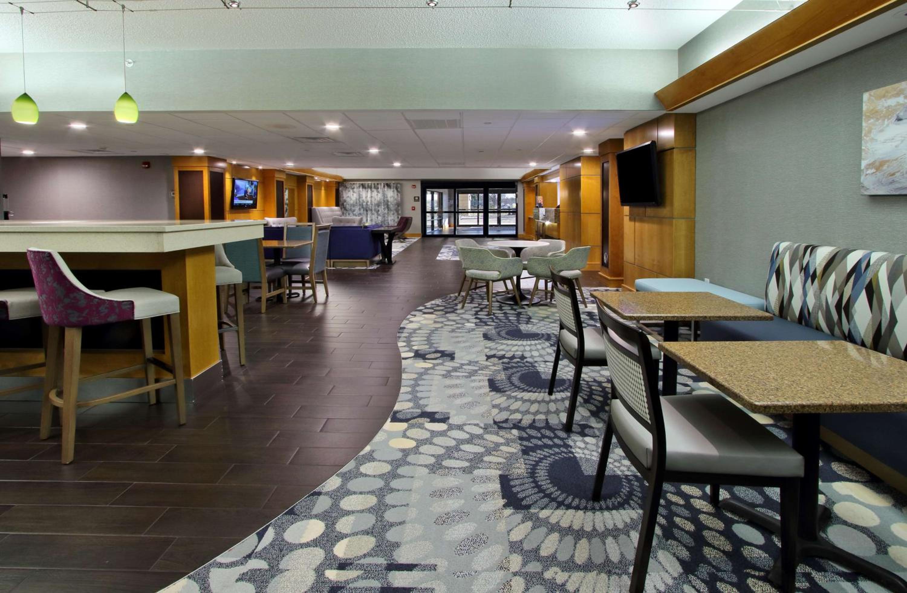 Hagerstown Vacations - Hampton Inn Hagerstown-Maugansville - Property Image 24