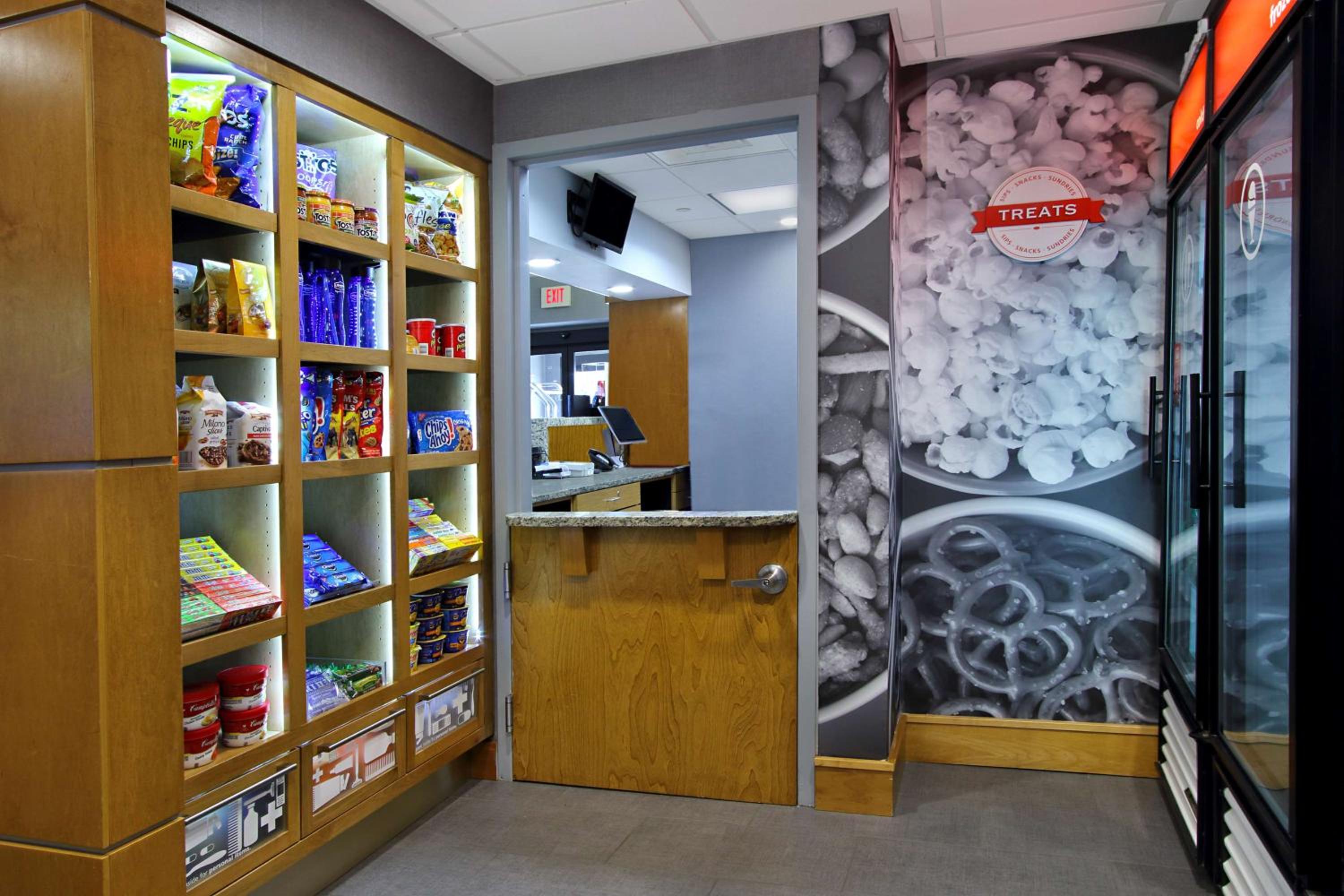 Hagerstown Vacations - Hampton Inn Hagerstown-Maugansville - Property Image 28