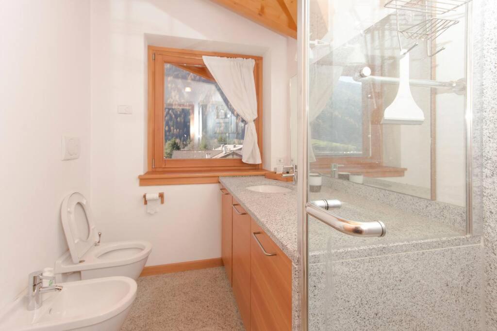 Lovely apt in Pinzolo Val Rendena 7 view 4