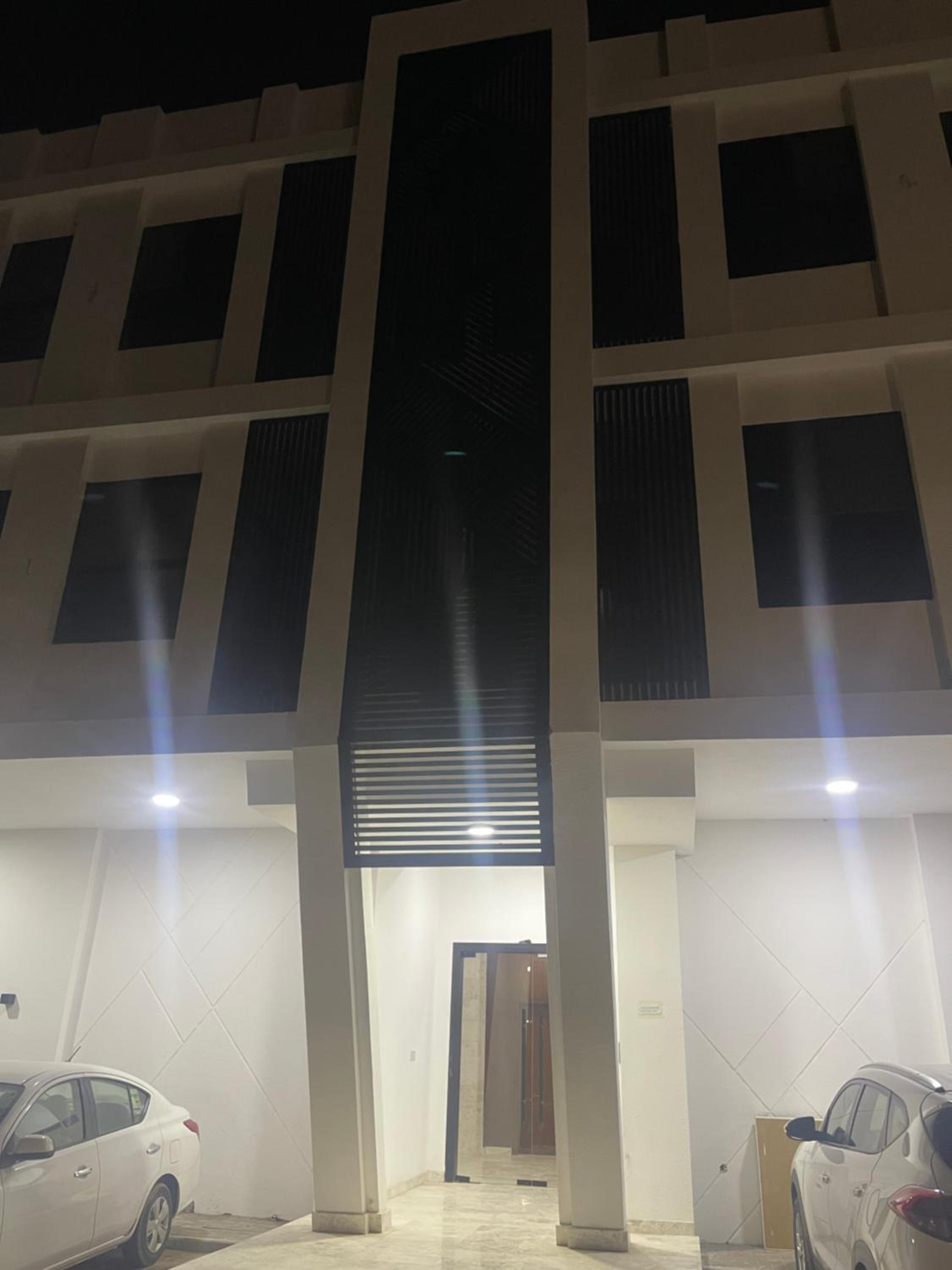 One Bedroom Al Hail DT