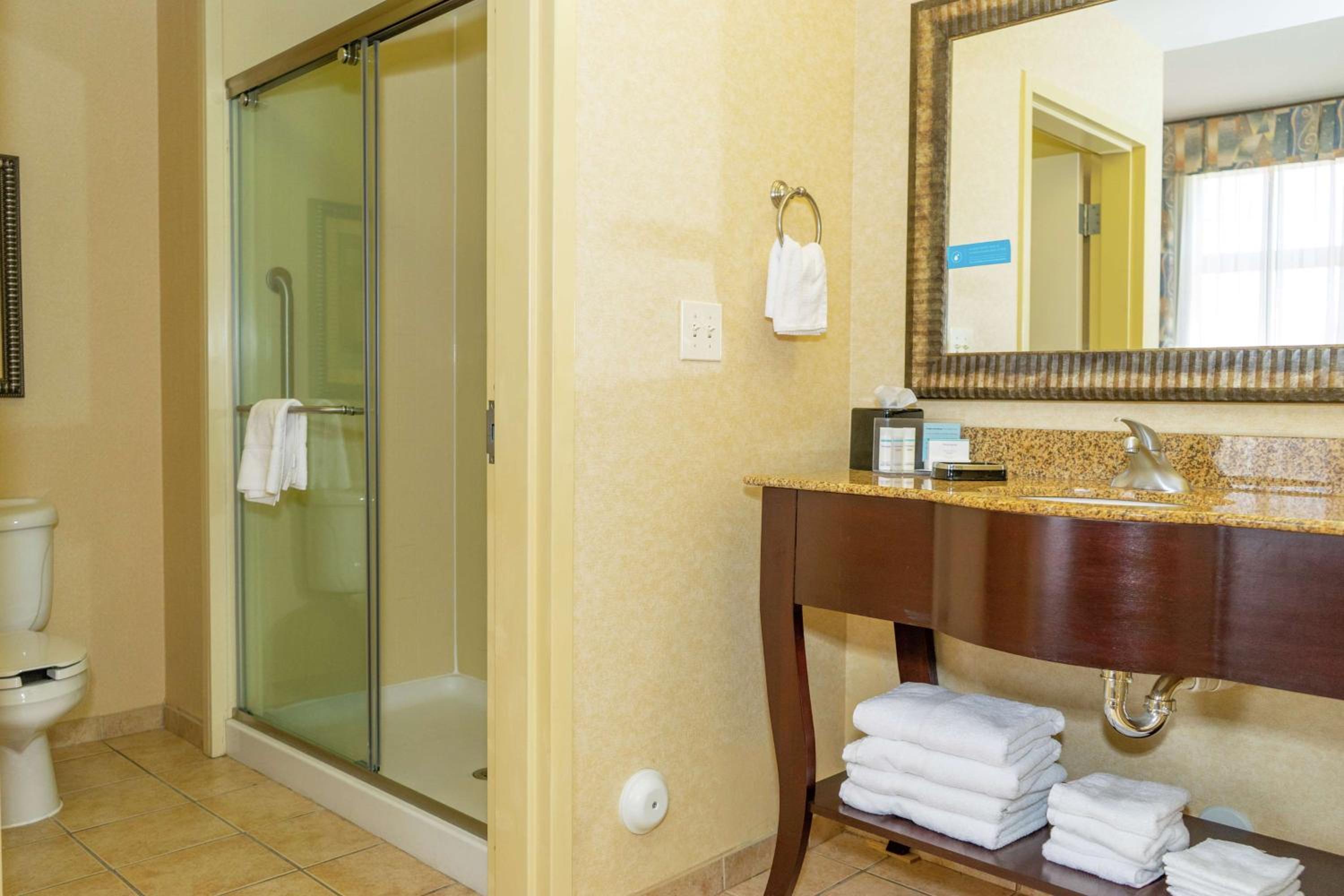 Roanoke Rapids Vacations - Hampton Inn Roanoke Rapids - Property Image 18