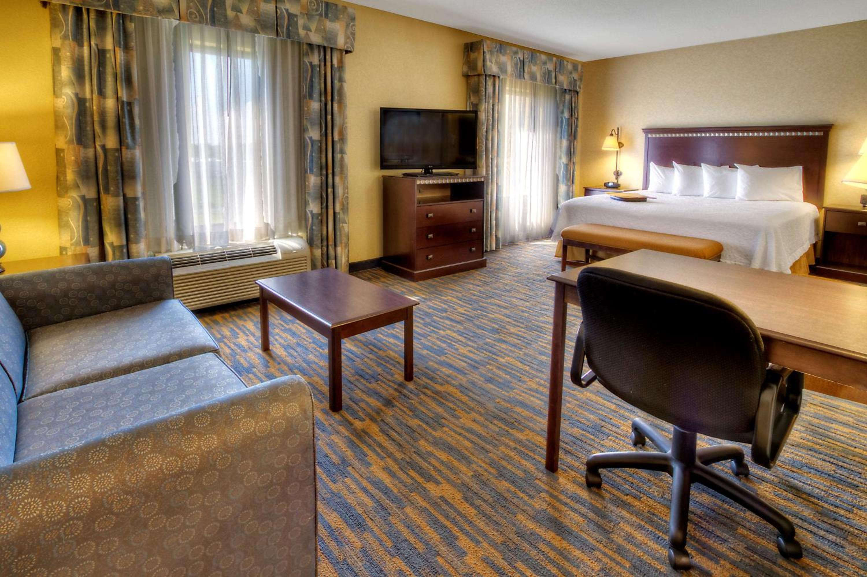 Roanoke Rapids Vacations - Hampton Inn Roanoke Rapids - Property Image 26
