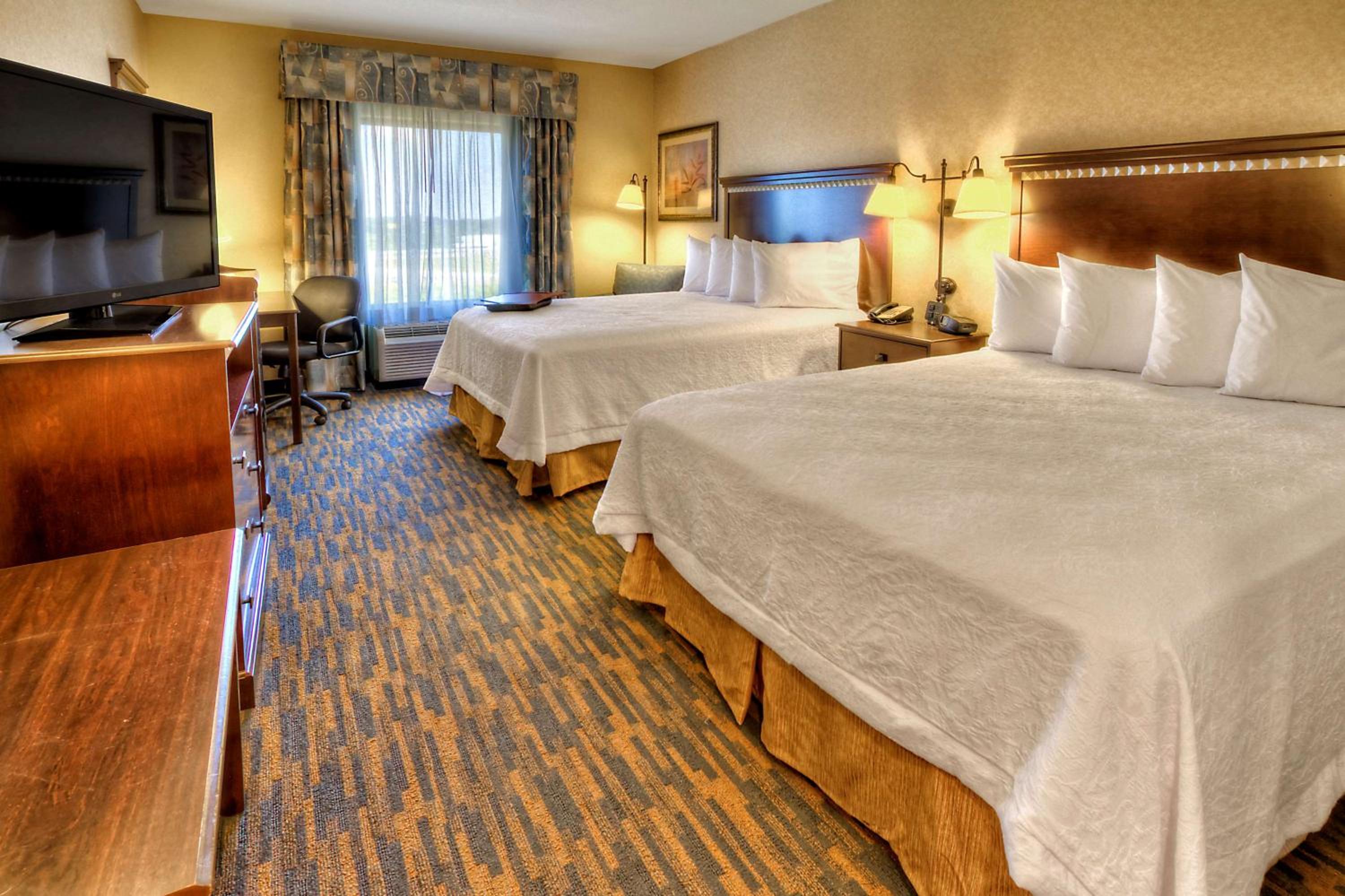 Roanoke Rapids Vacations - Hampton Inn Roanoke Rapids - Property Image 31