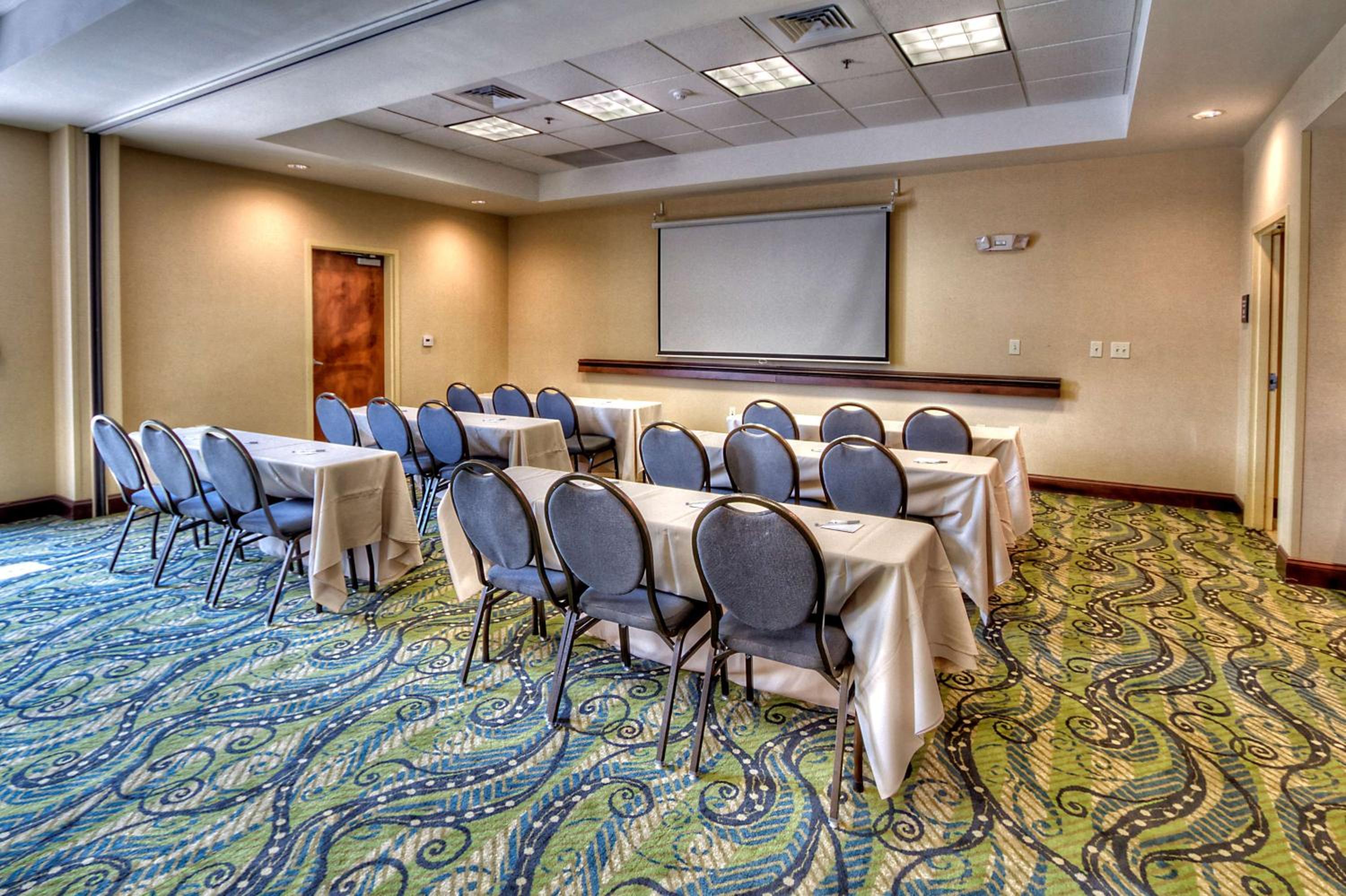 Roanoke Rapids Vacations - Hampton Inn Roanoke Rapids - Property Image 36