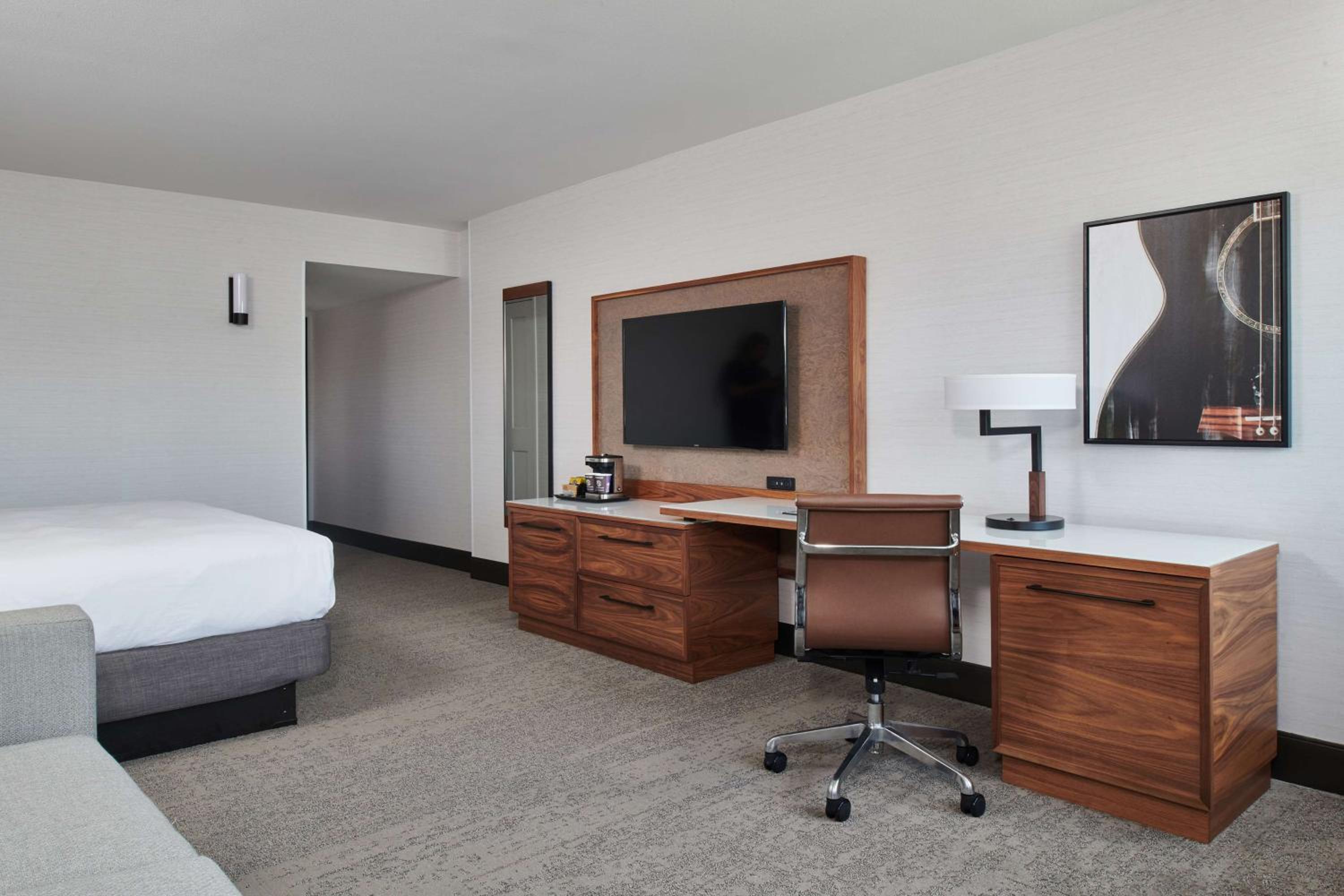 Doubletree By Hilton Fullerton