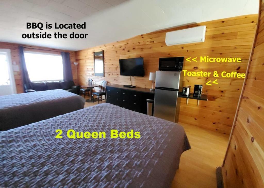 Boardwalk Motel - Image 1