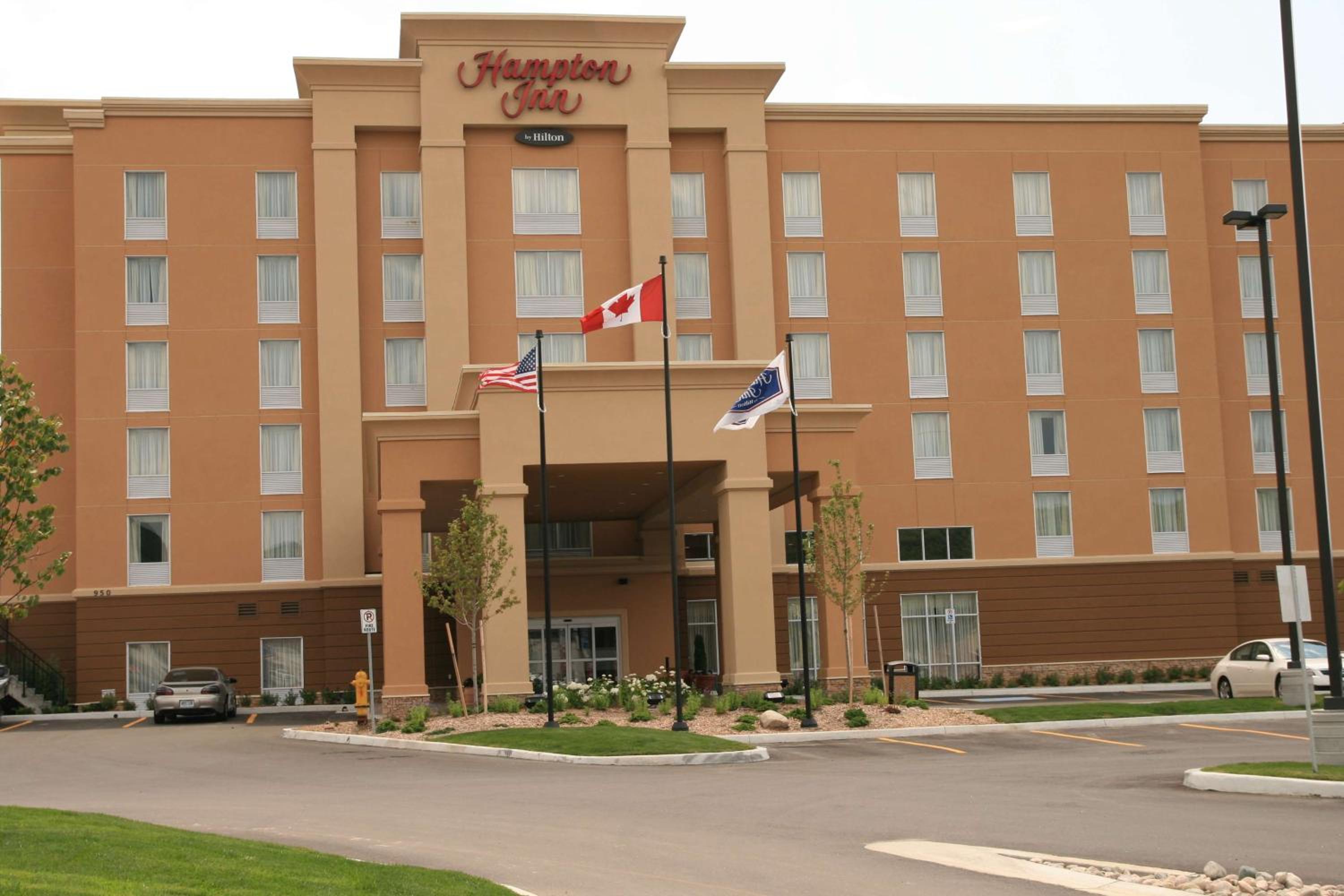North Bay Vacations - Hampton Inn by Hilton North Bay - Property Image 1