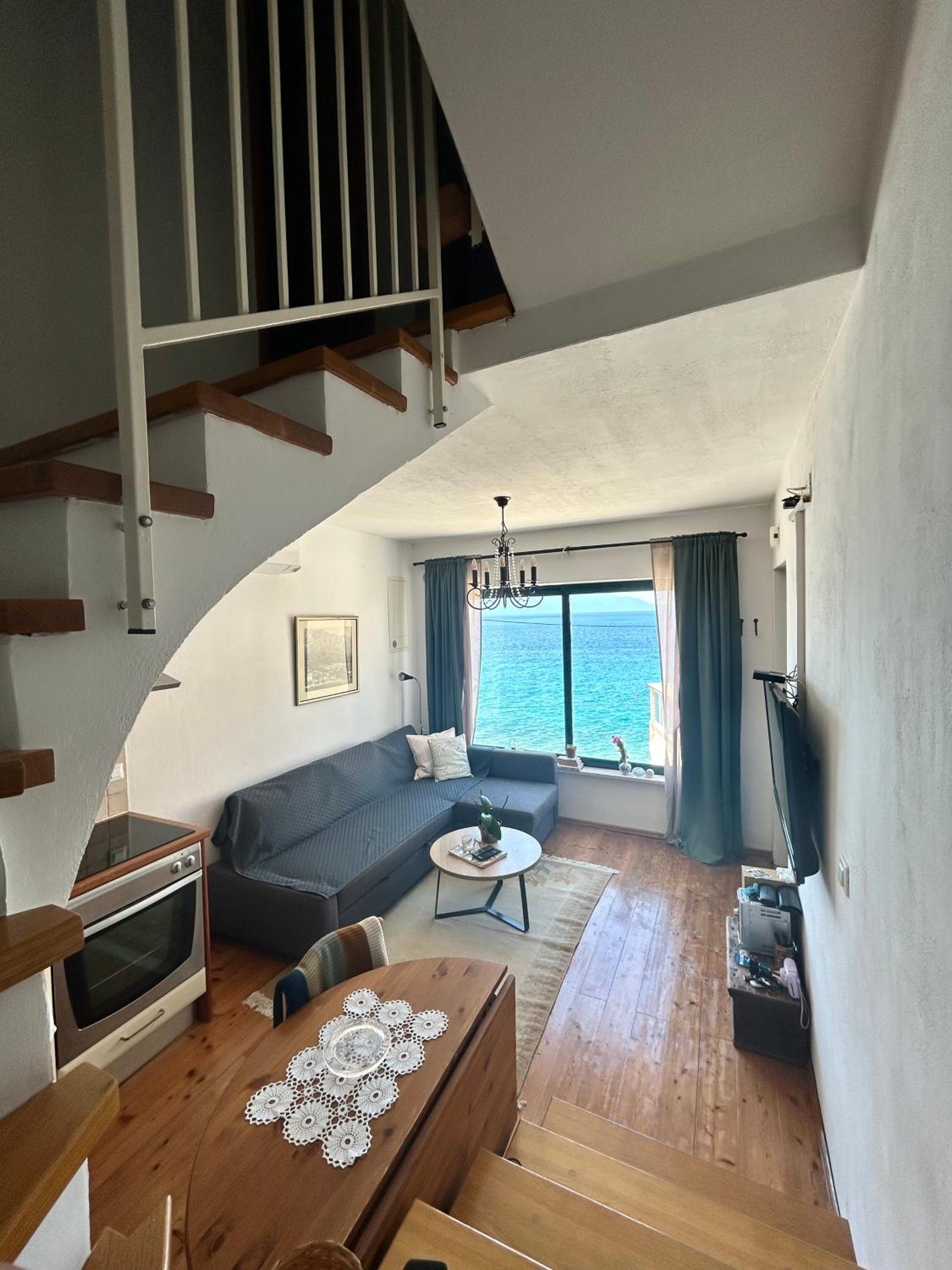 Beach House Buinac view 2