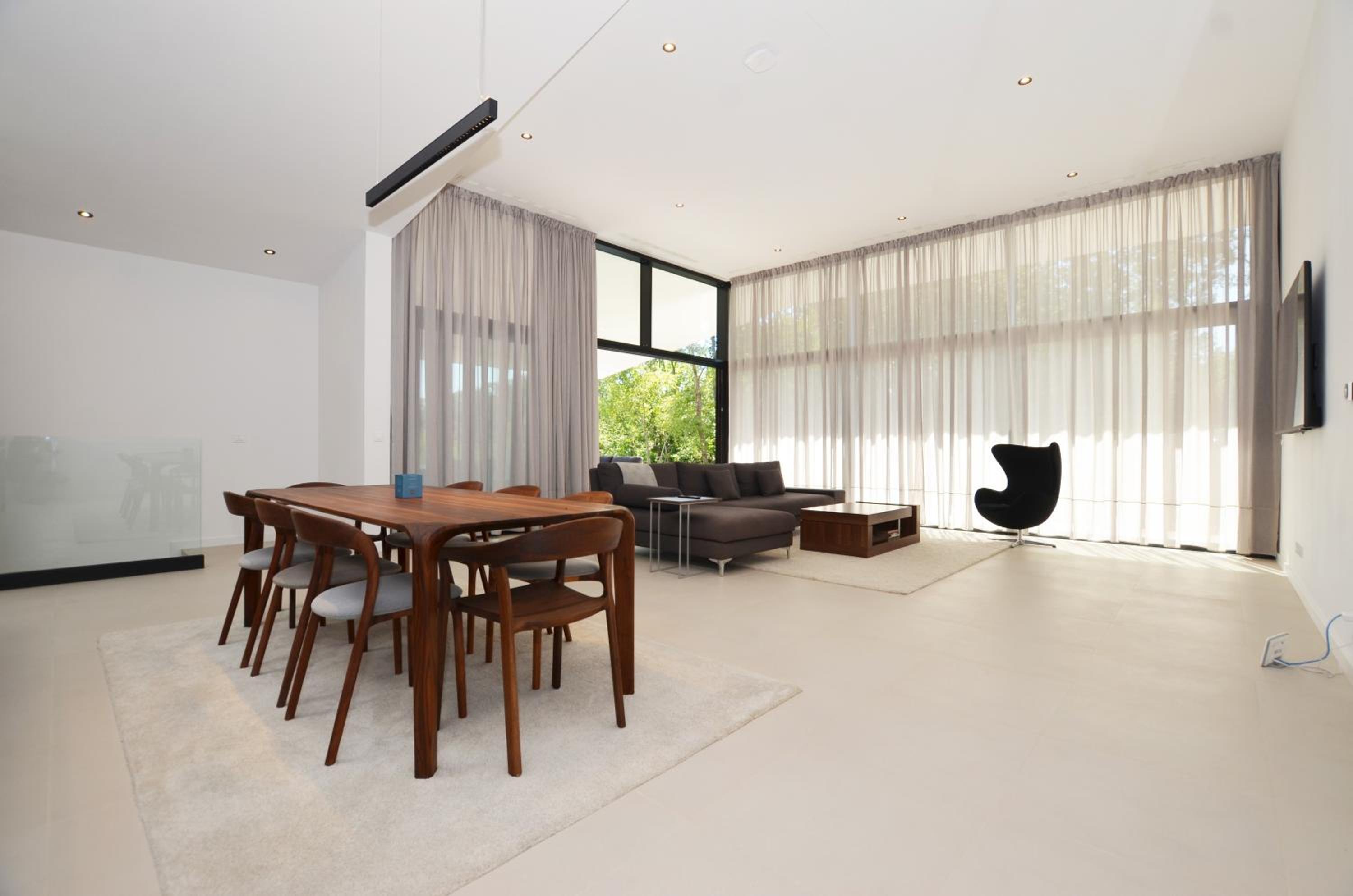 House K2 view 5