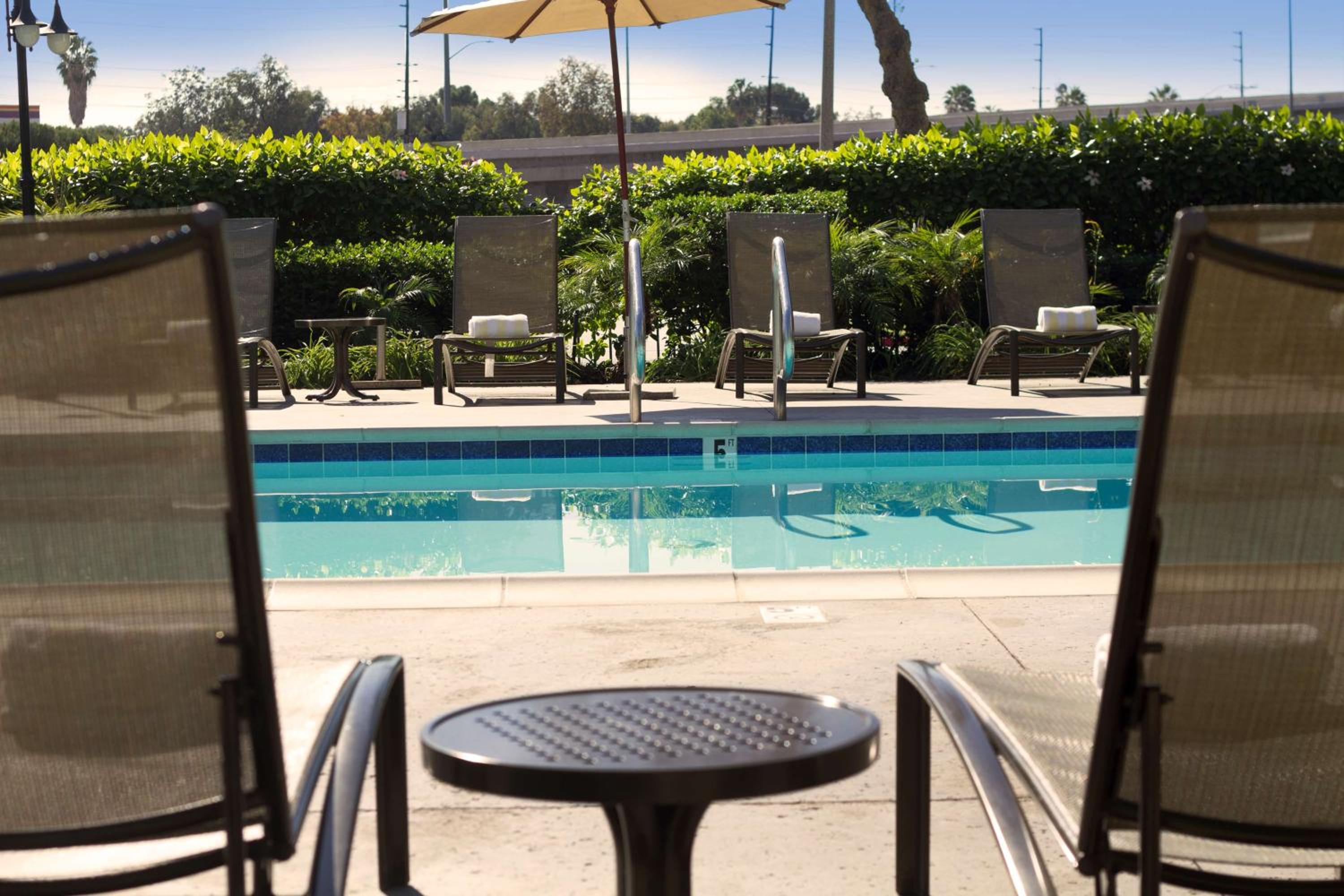 Santa Ana Vacations - DoubleTree by Hilton Orange County Airport - Property Image 11