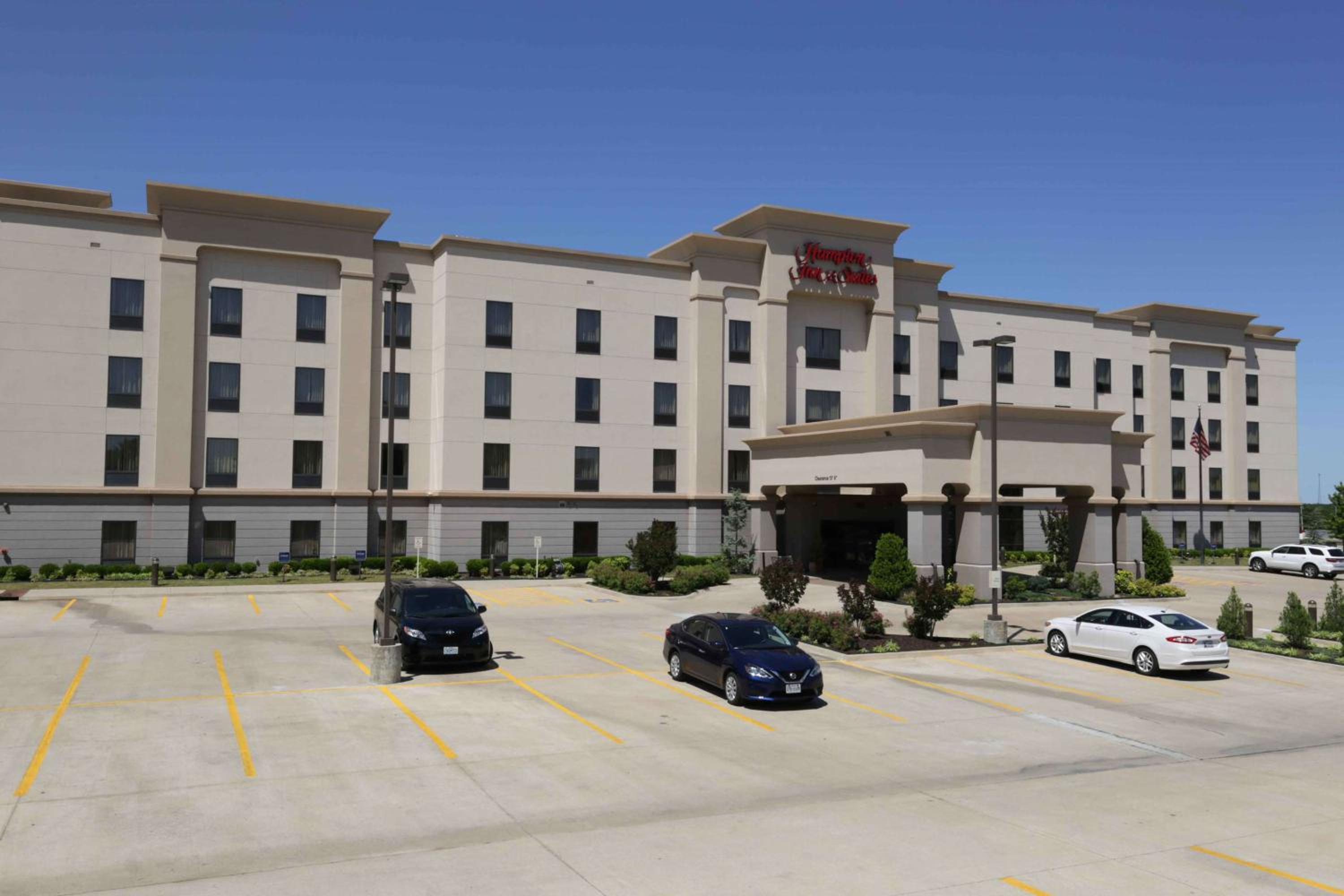 McAlester Vacations - Hampton Inn  Suites McAlester - Property Image 1