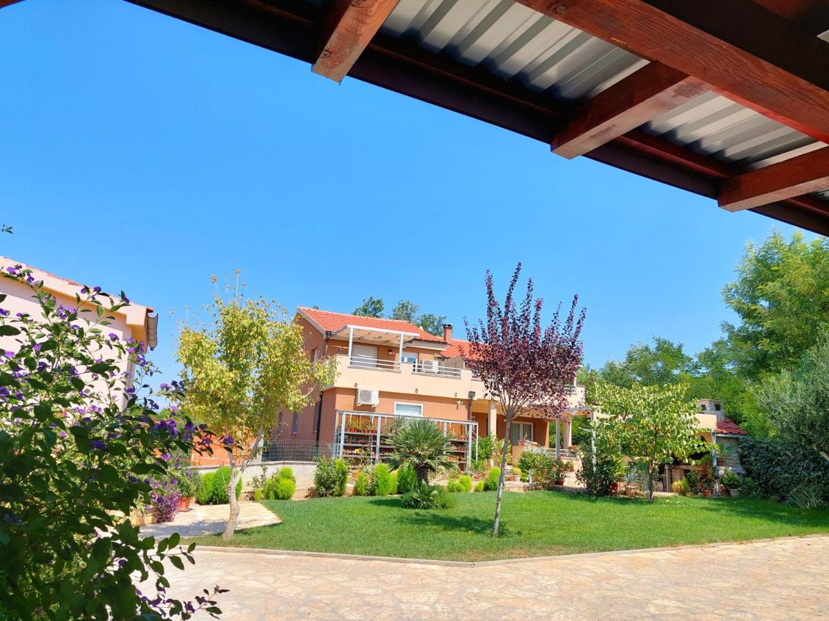 Hotel Apartmani Kobi - Image 1