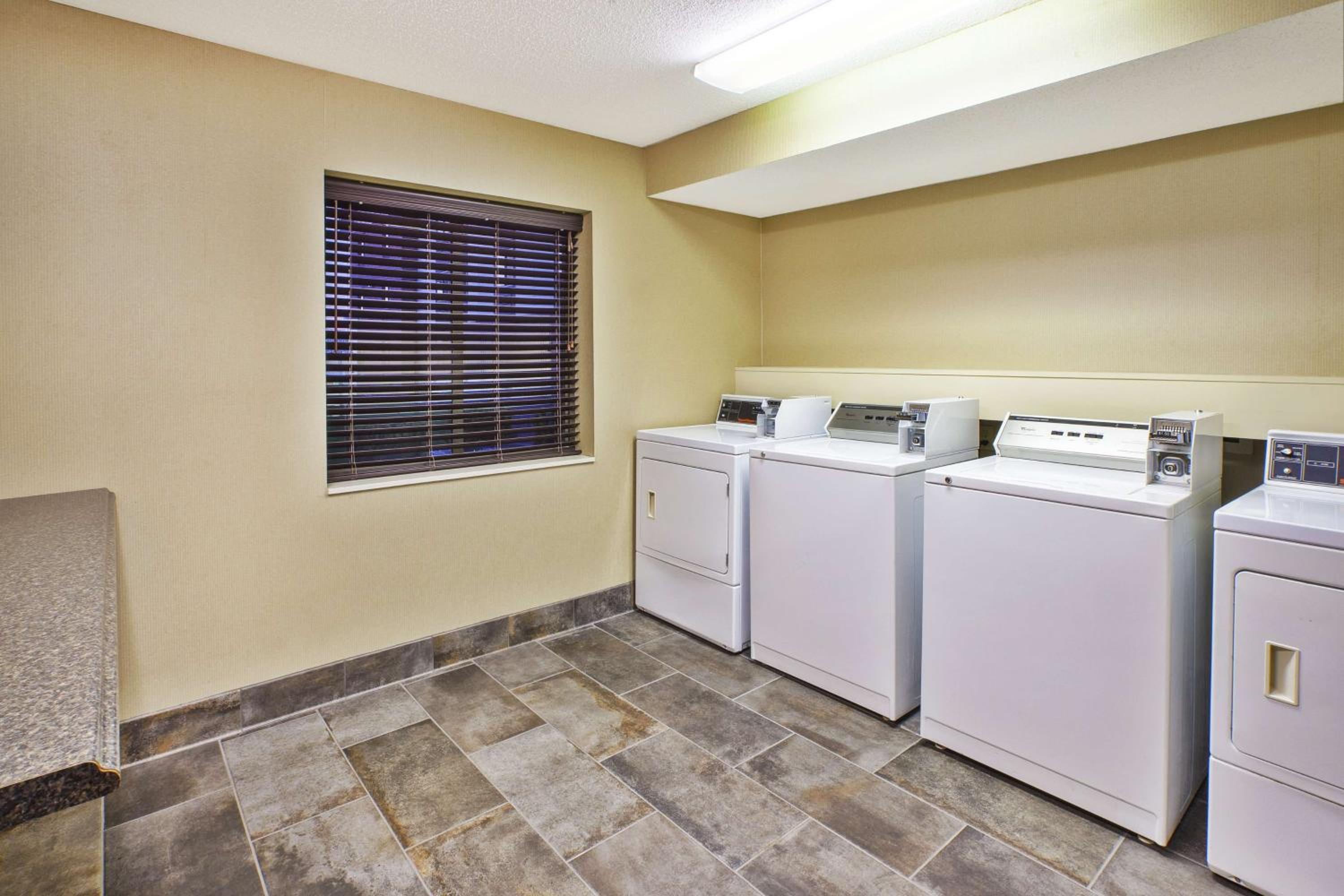 Gaylord Vacations - Hampton Inn Gaylord - Property Image 3