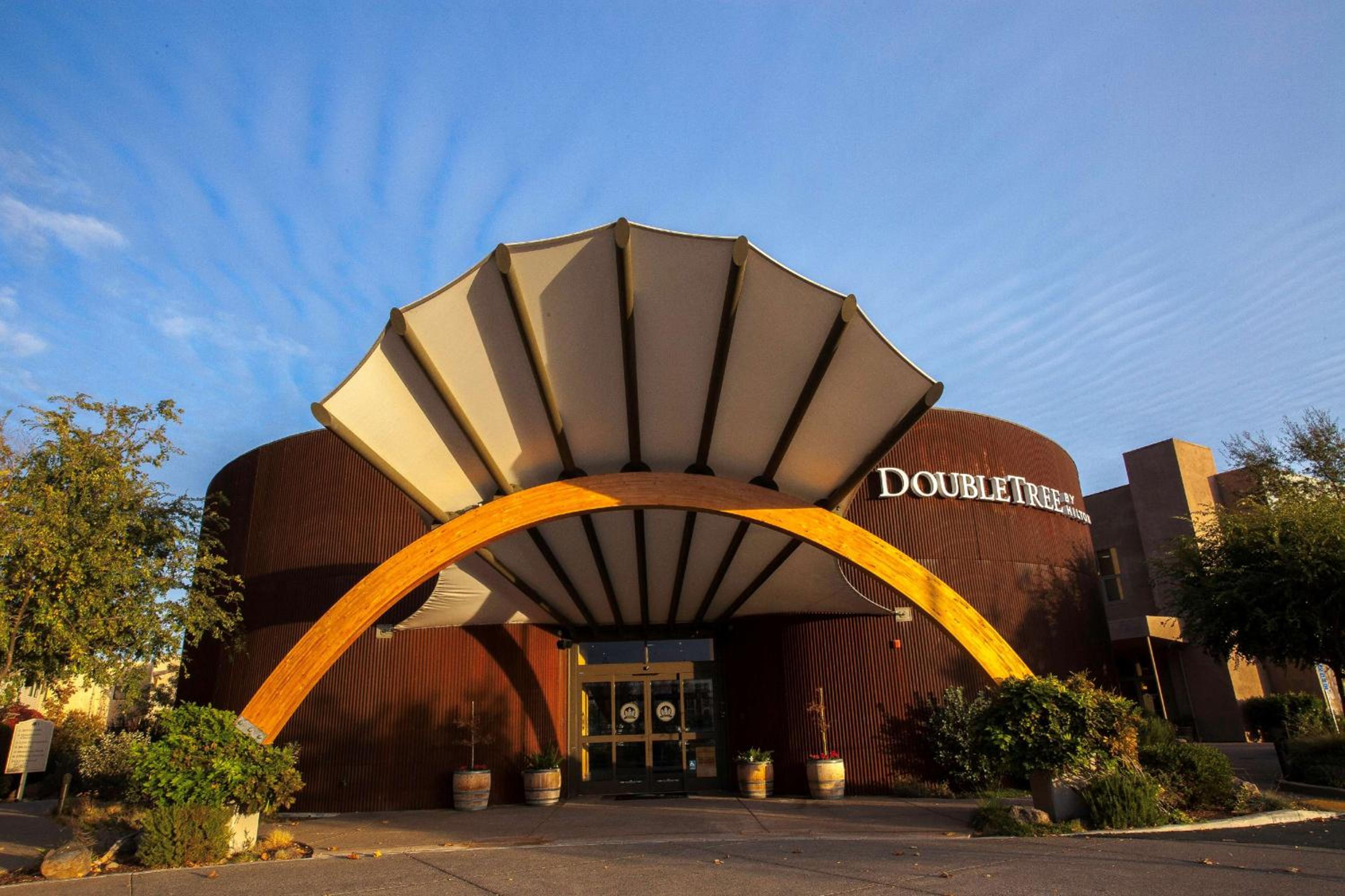 DoubleTree by Hilton Napa Valley - American Canyon - Property Image 1