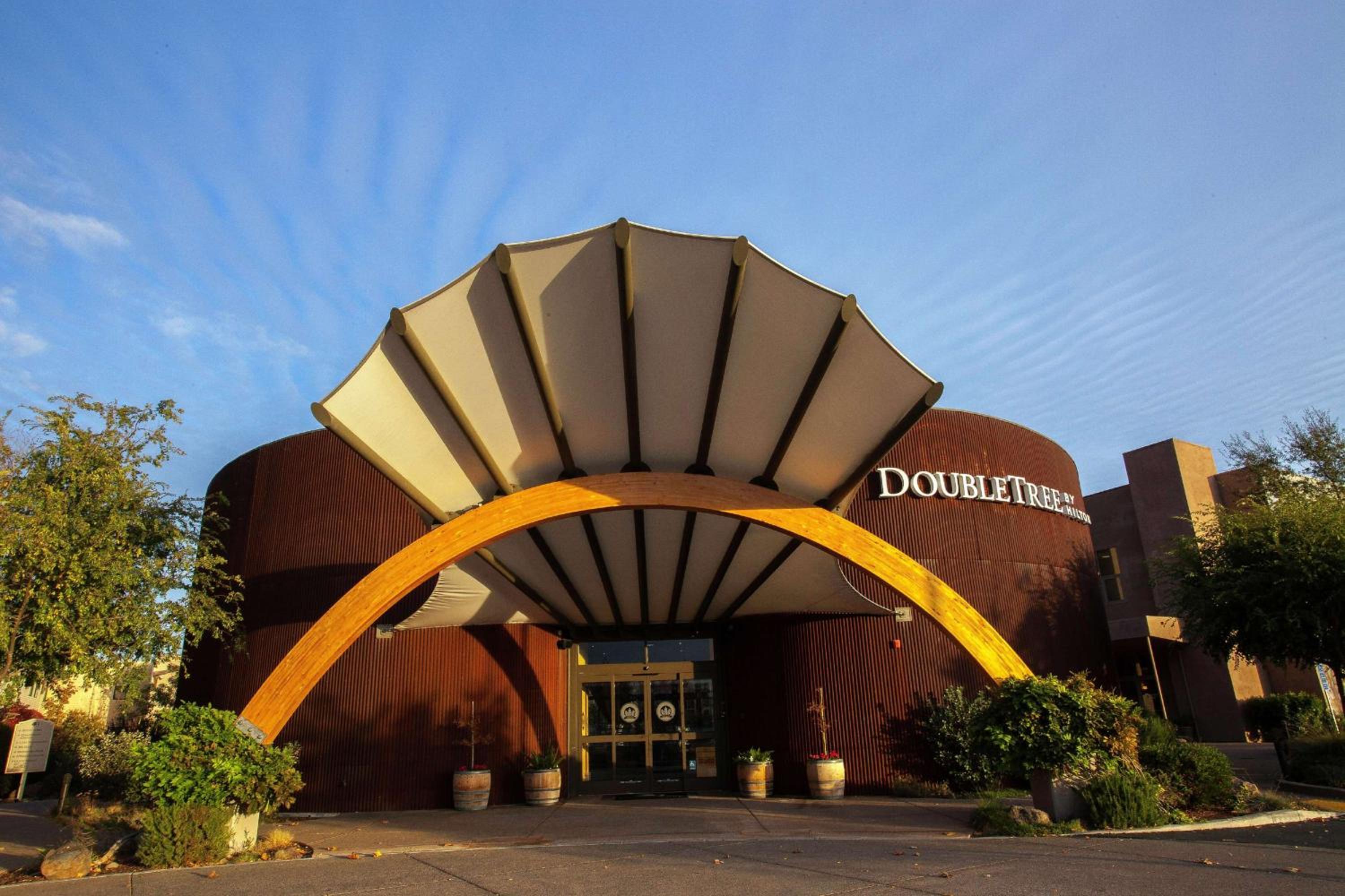 DoubleTree by Hilton Napa Valley - American Canyon - Property Image 2