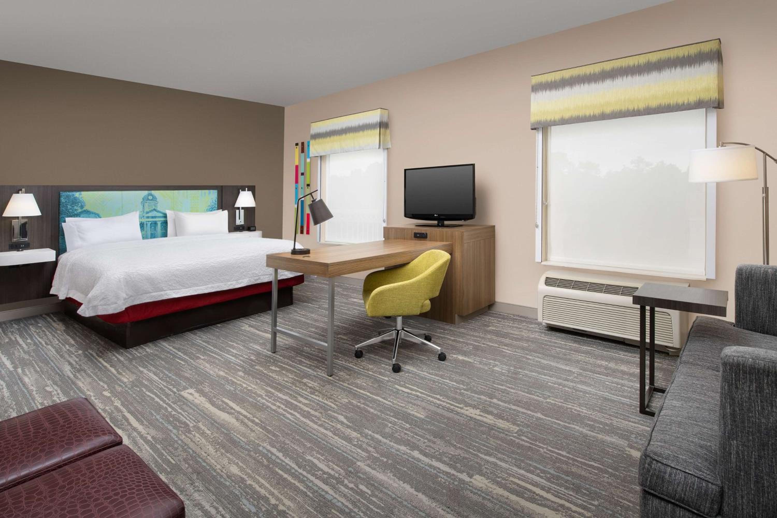Lake City Vacations - Hampton Inn  Suites Lake City - Property Image 6