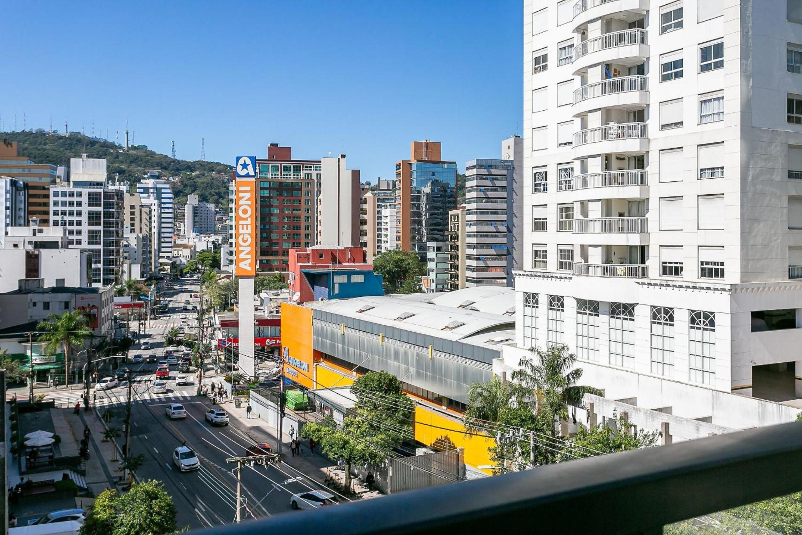 Xtay Soho Florianópolis - Estúdio amplo ao lado da Defensoria Pública e Trompowsky Corporate