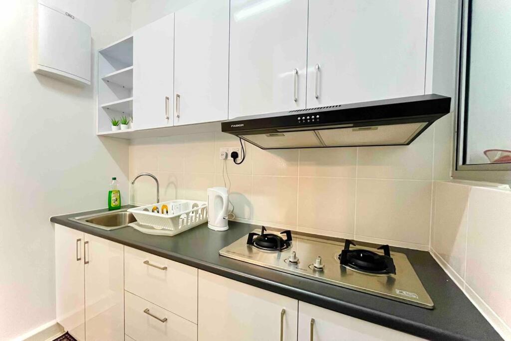 Alanis Residence 3BR FREE WIFI + NETFLIX photo 5