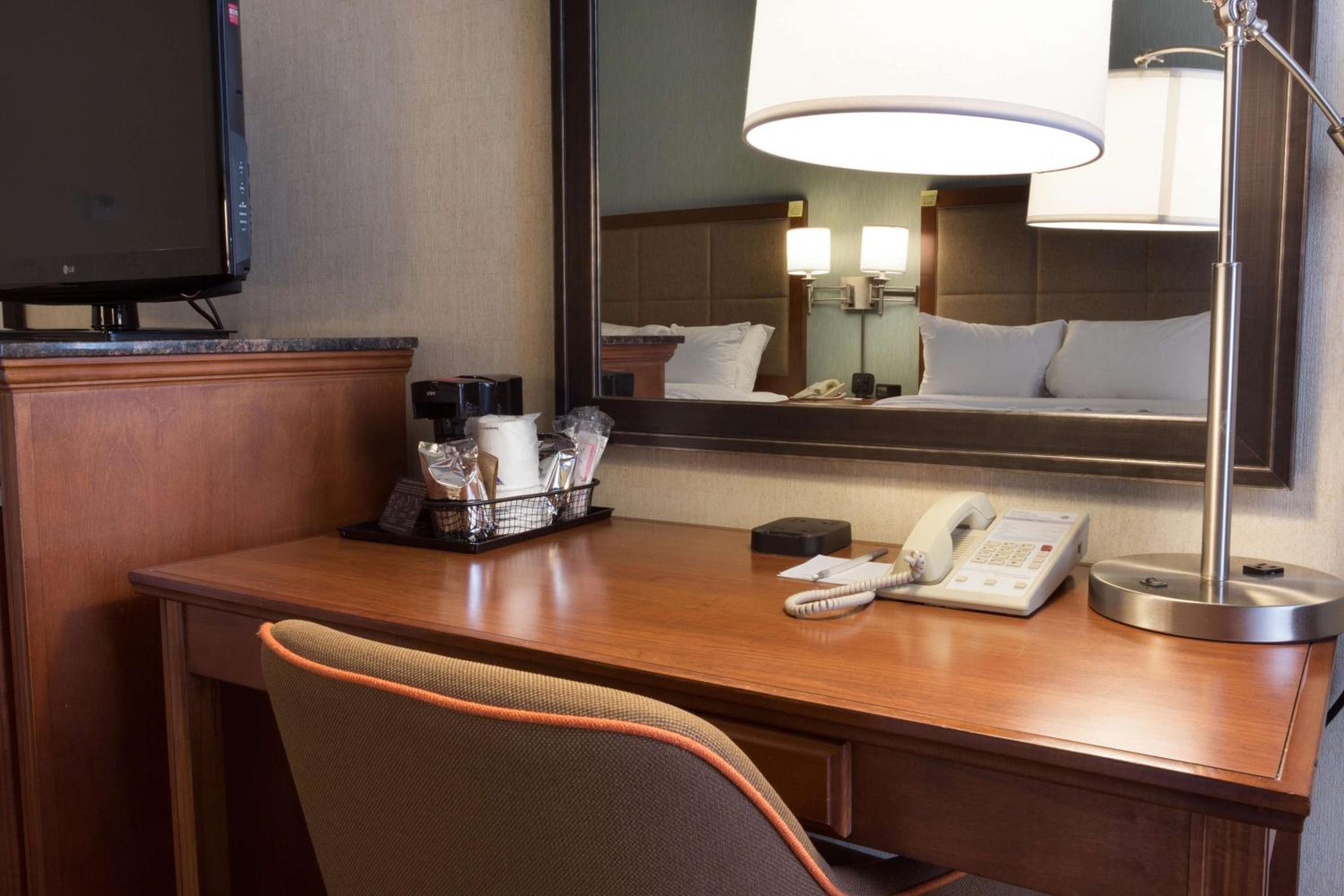 Hampton Inn St. Louis Southwest - Property Image 11