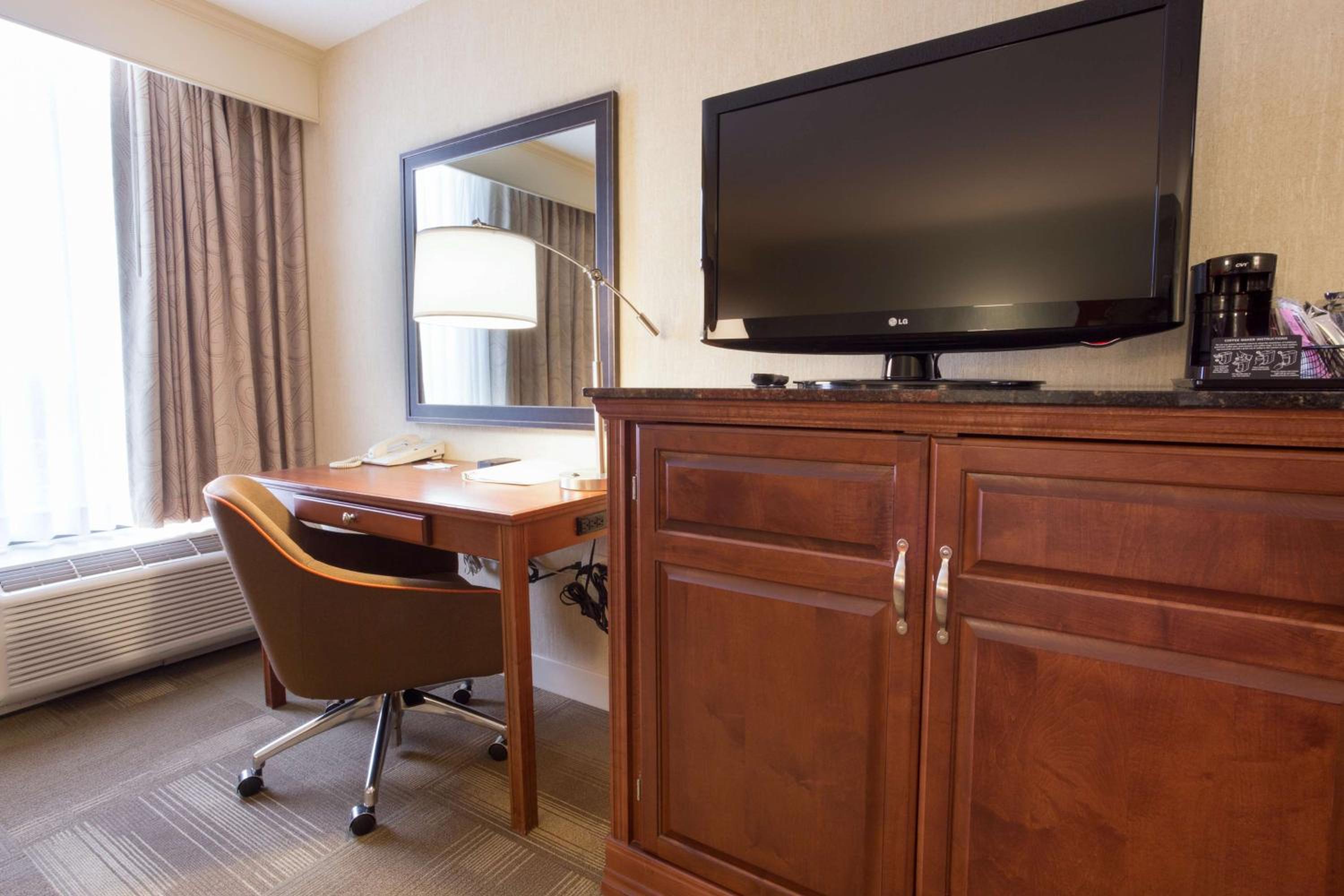 Hampton Inn St. Louis Southwest - Property Image 7