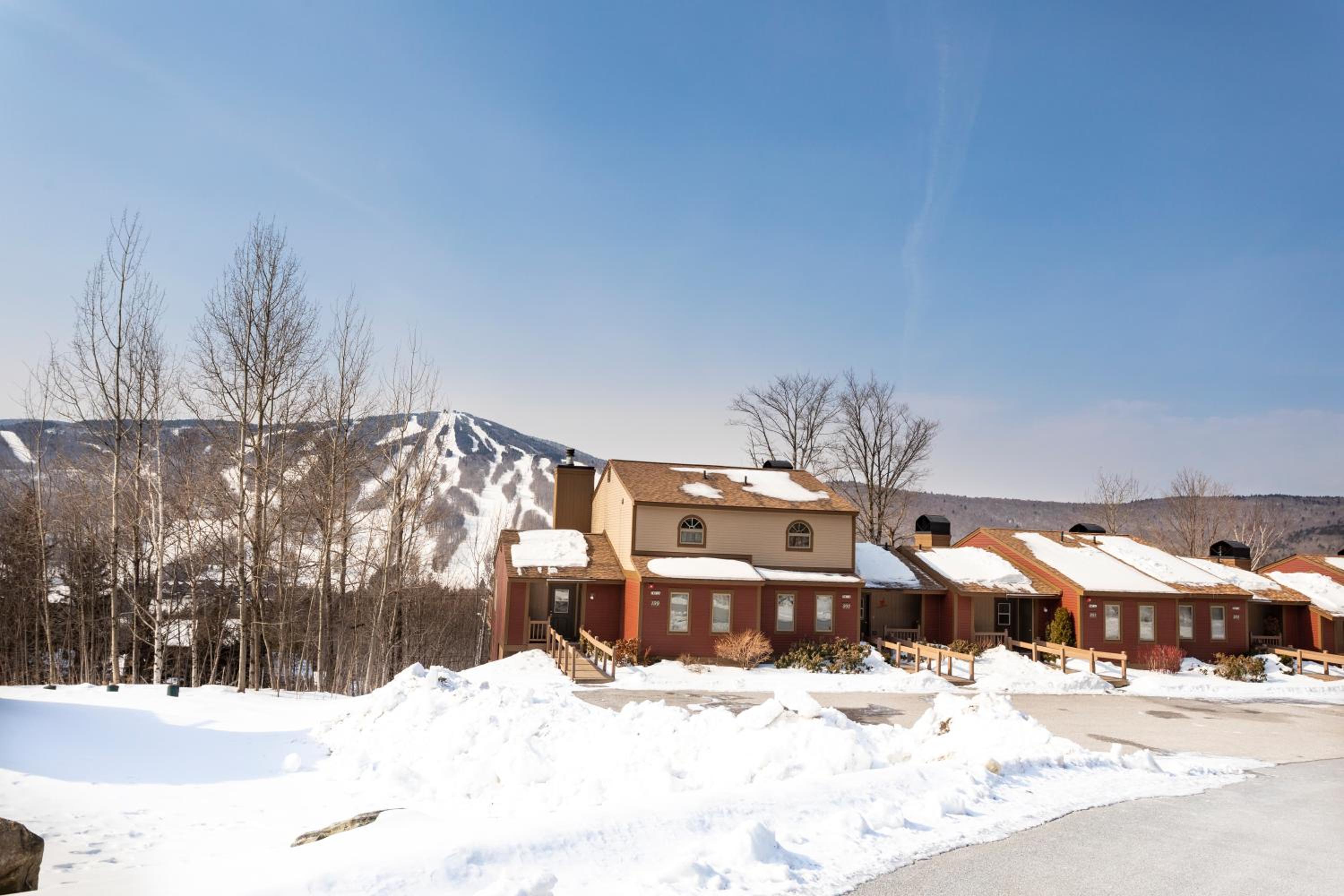 Mount Snow Lodging by Vail Resorts view 4