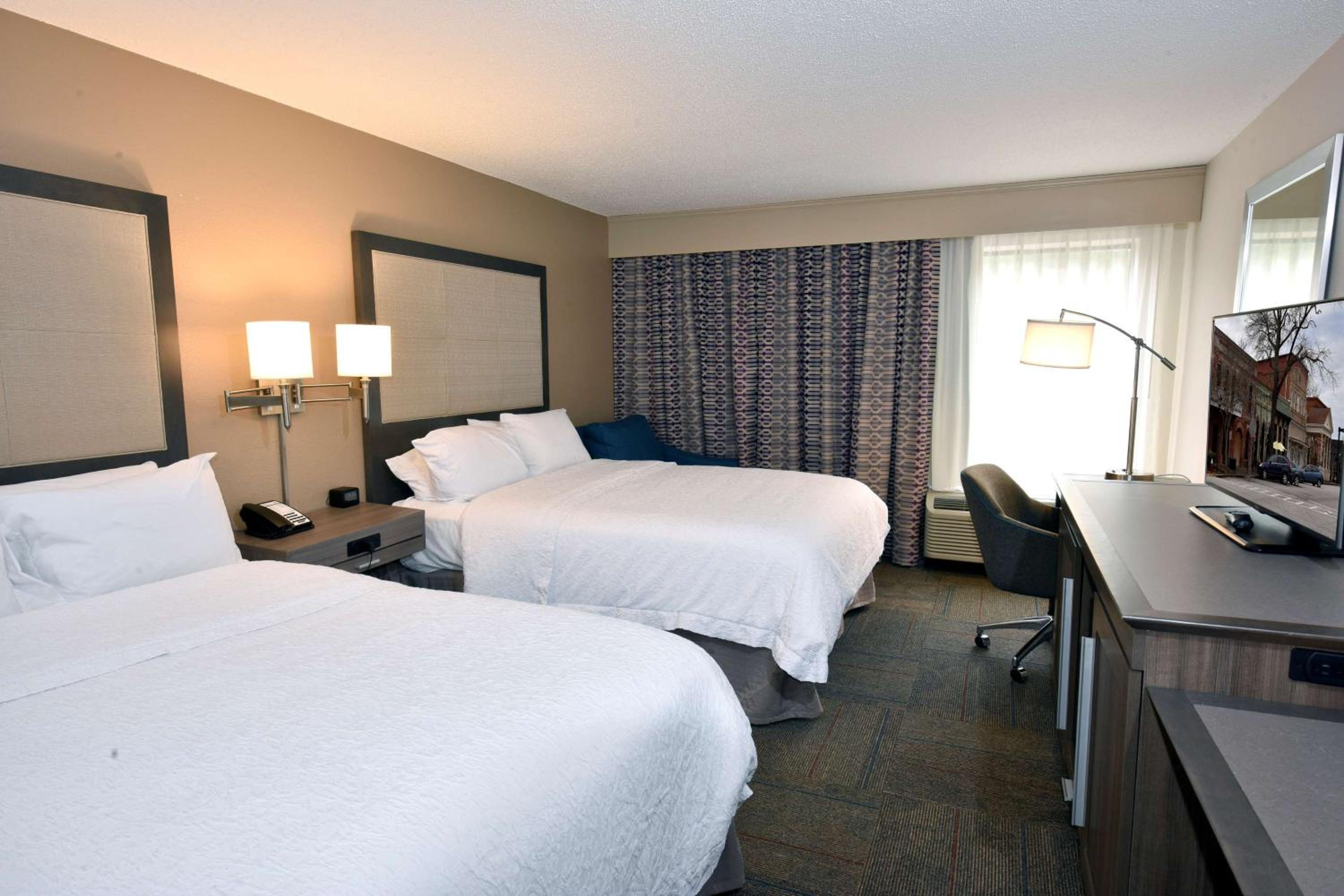 Hampton Inn Madison, 사진 17