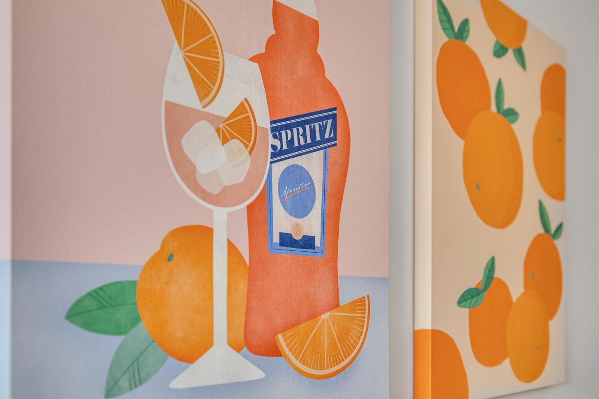 Initial / Spritz / Downtown Qc +STAT