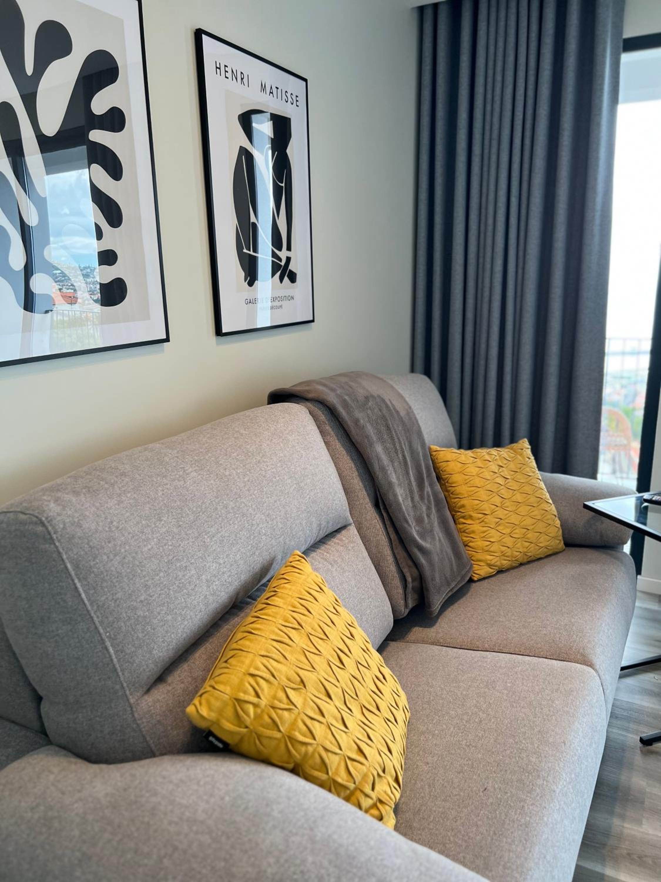 Dona I Apartments at Botanical Garden view 4