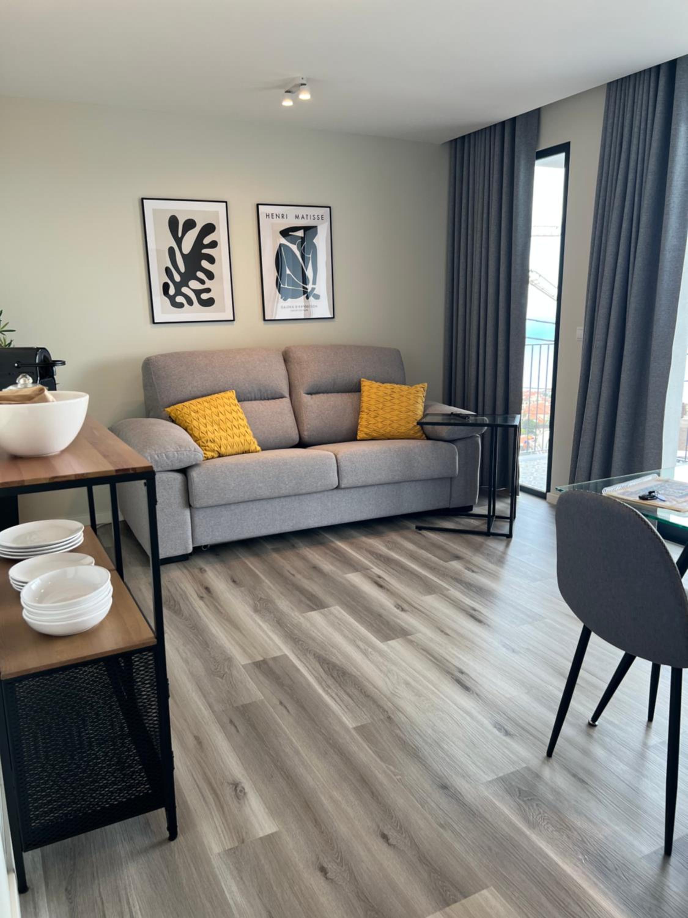Dona I Apartments at Botanical Garden view 3